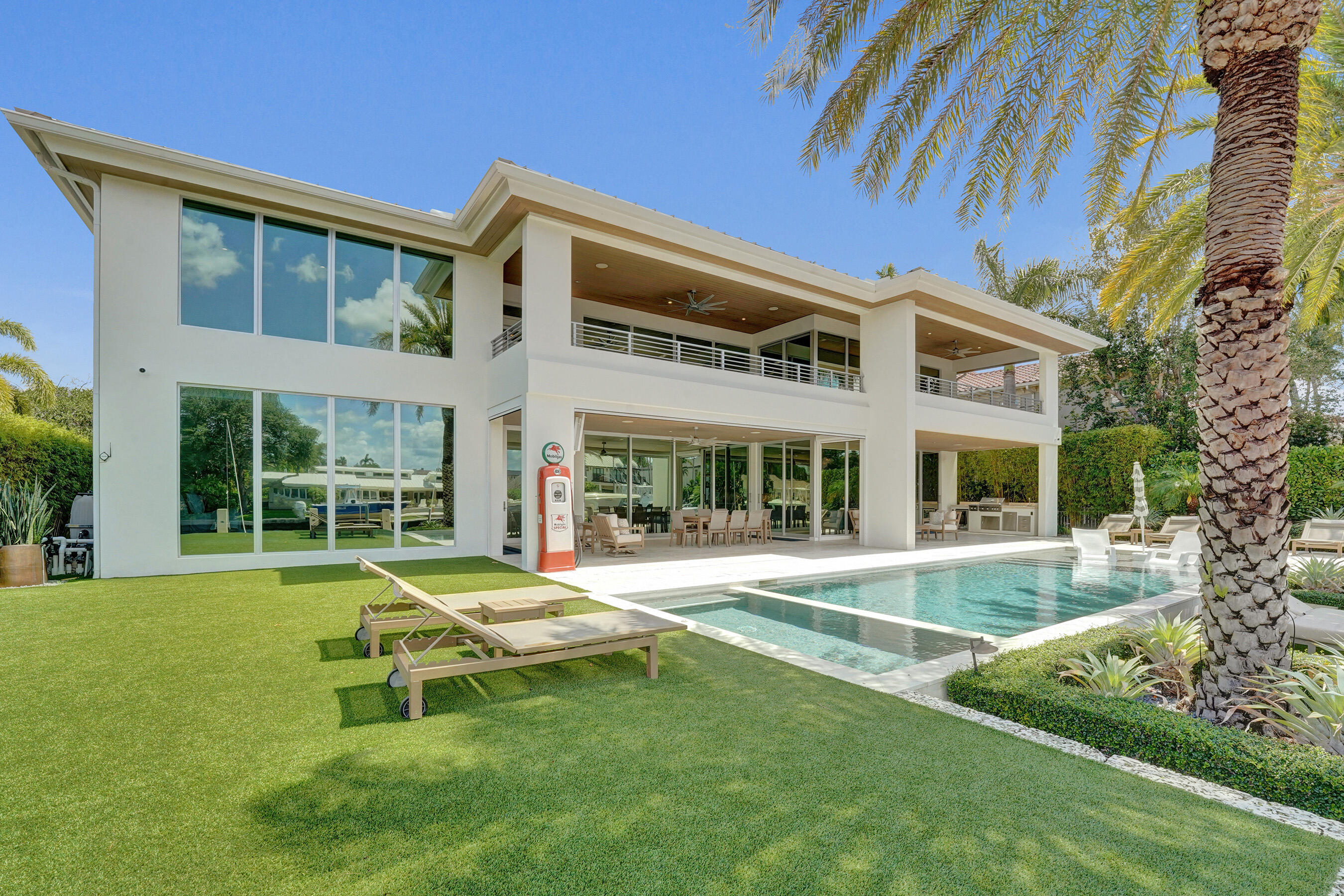 main property photo 86