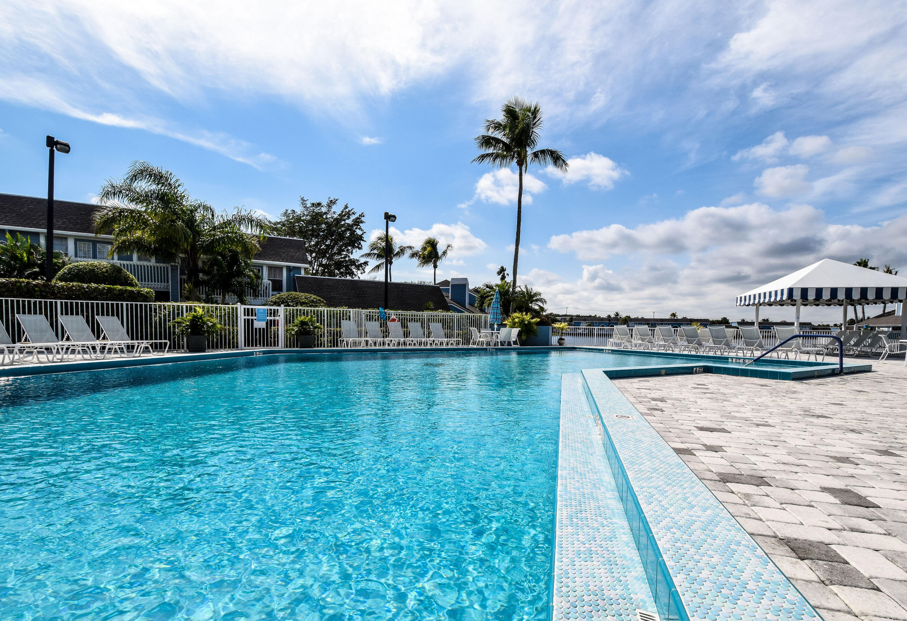 main property photo 78
