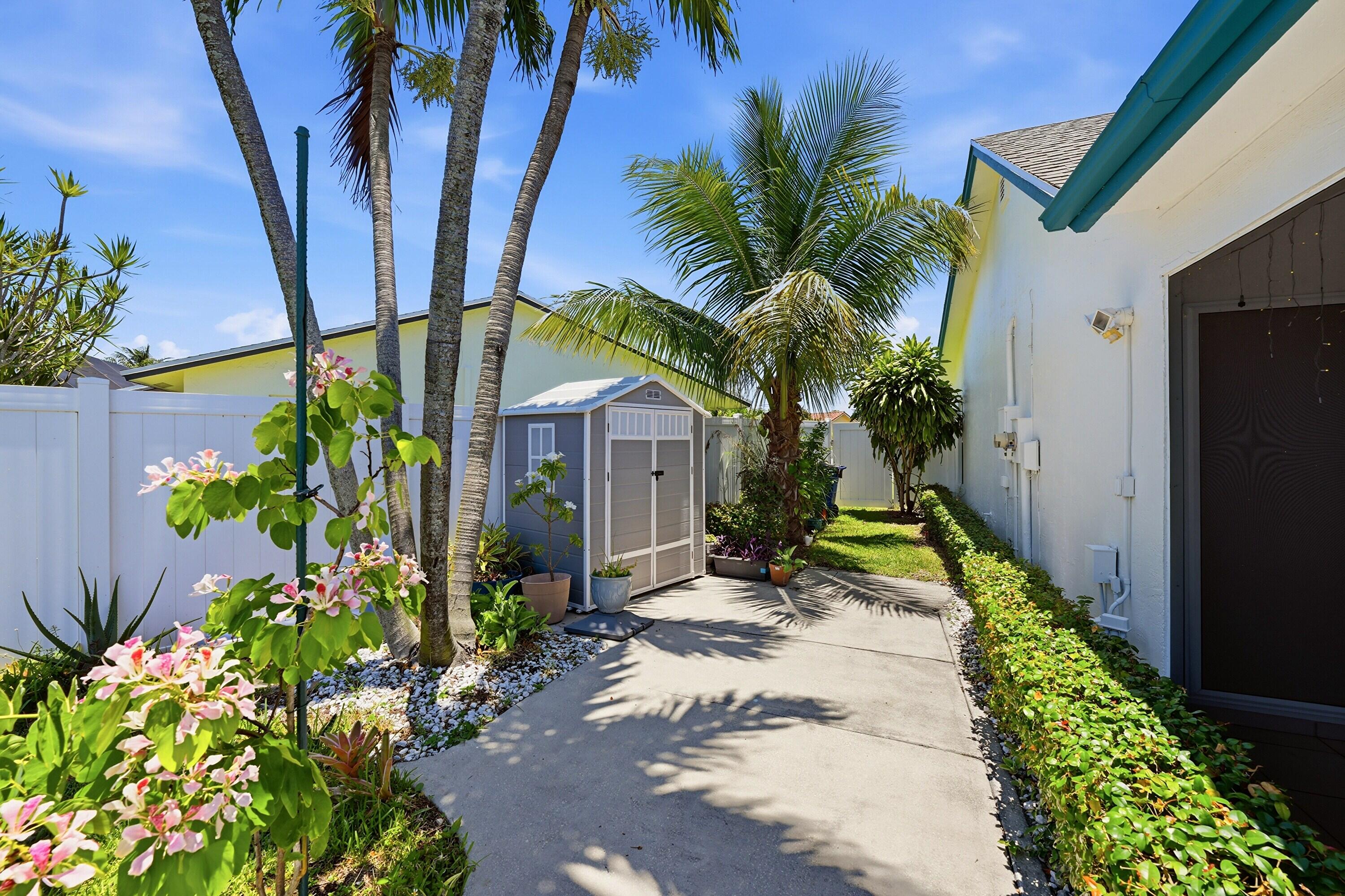 main property photo 43