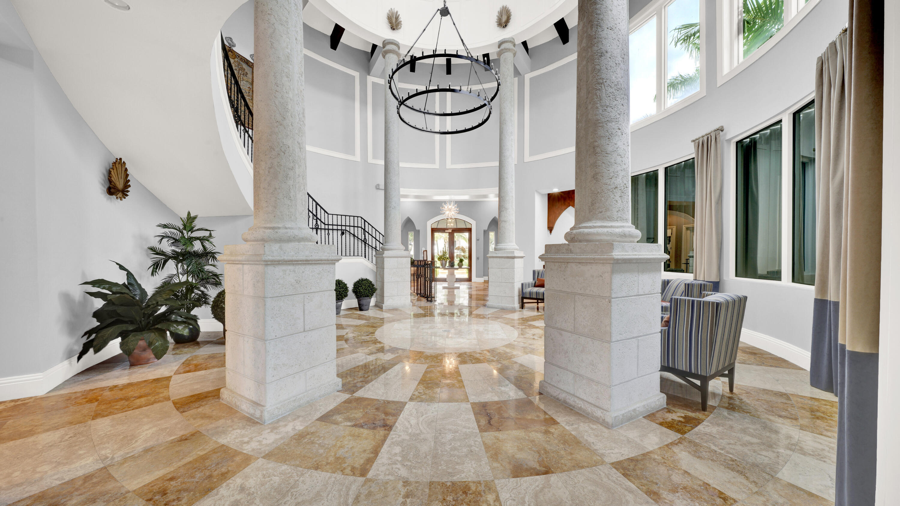 main property photo 30