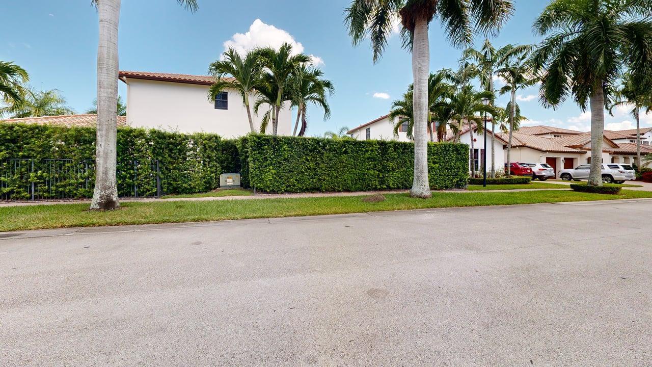 main property photo 65