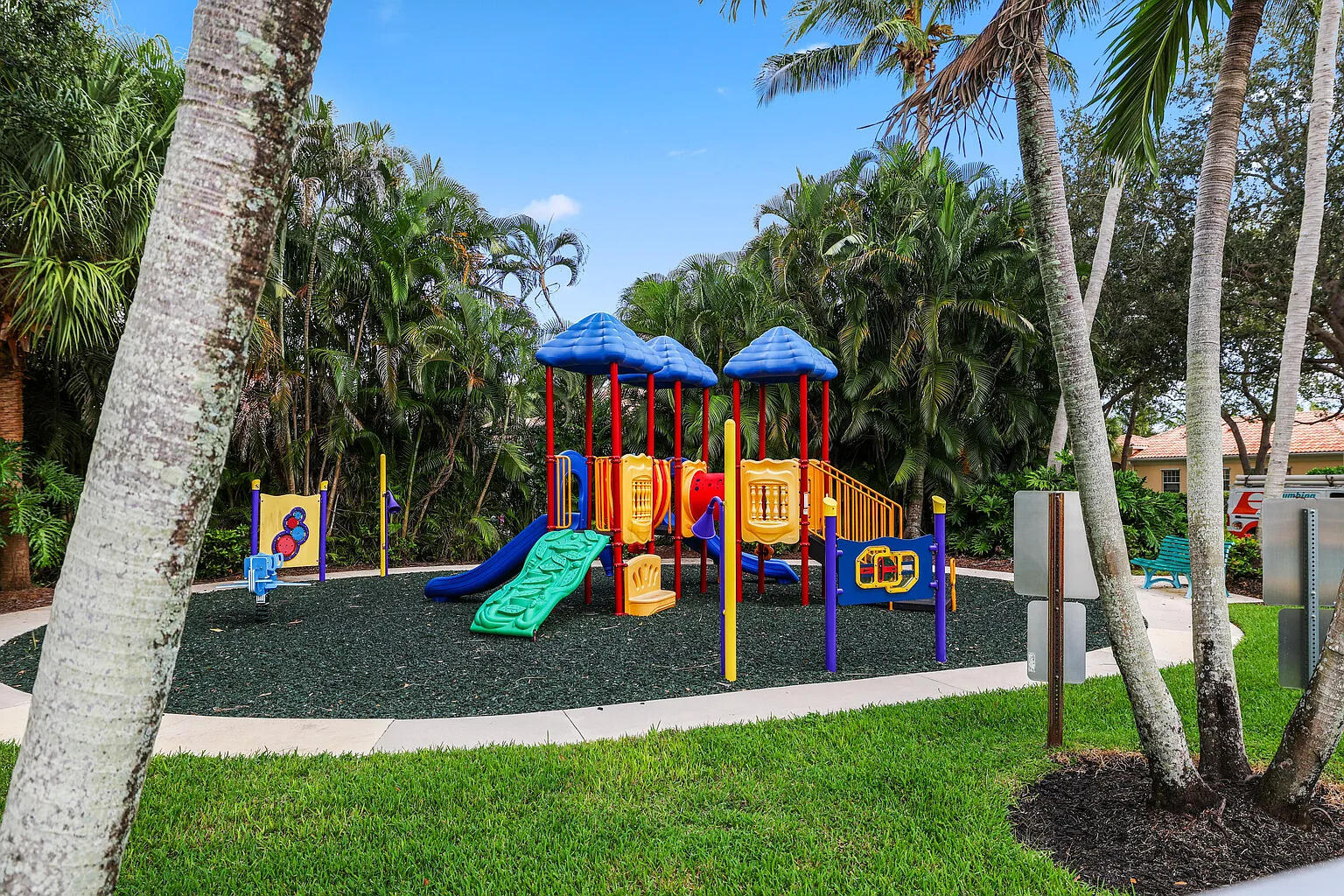 main property photo 81