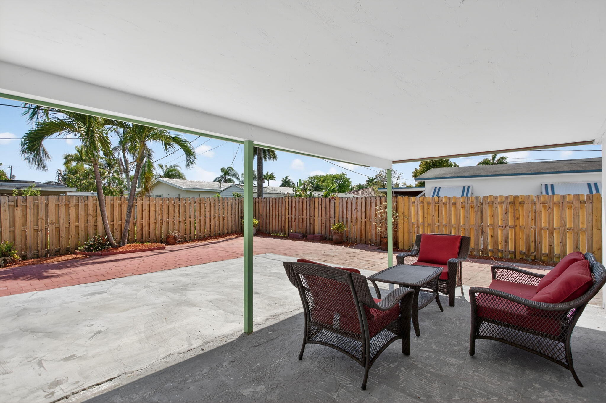 main property photo 15