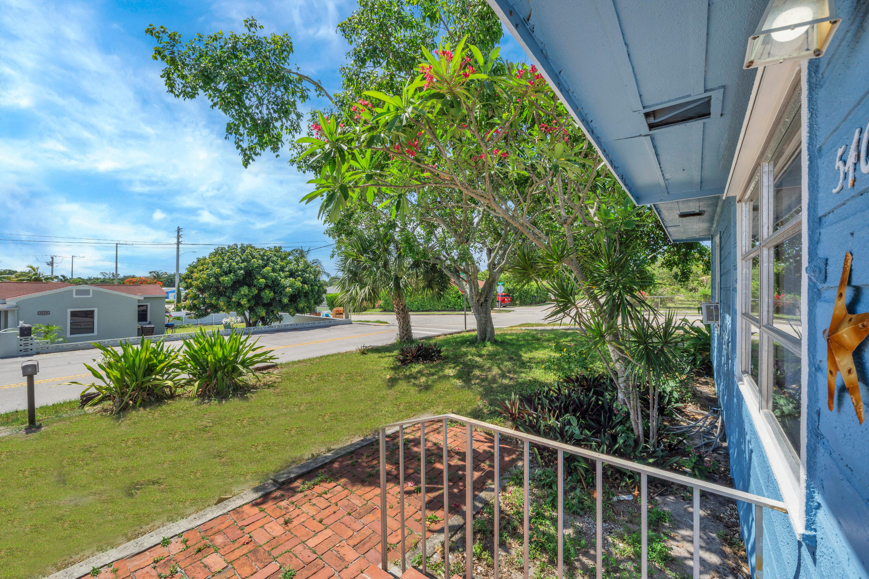 main property photo 47