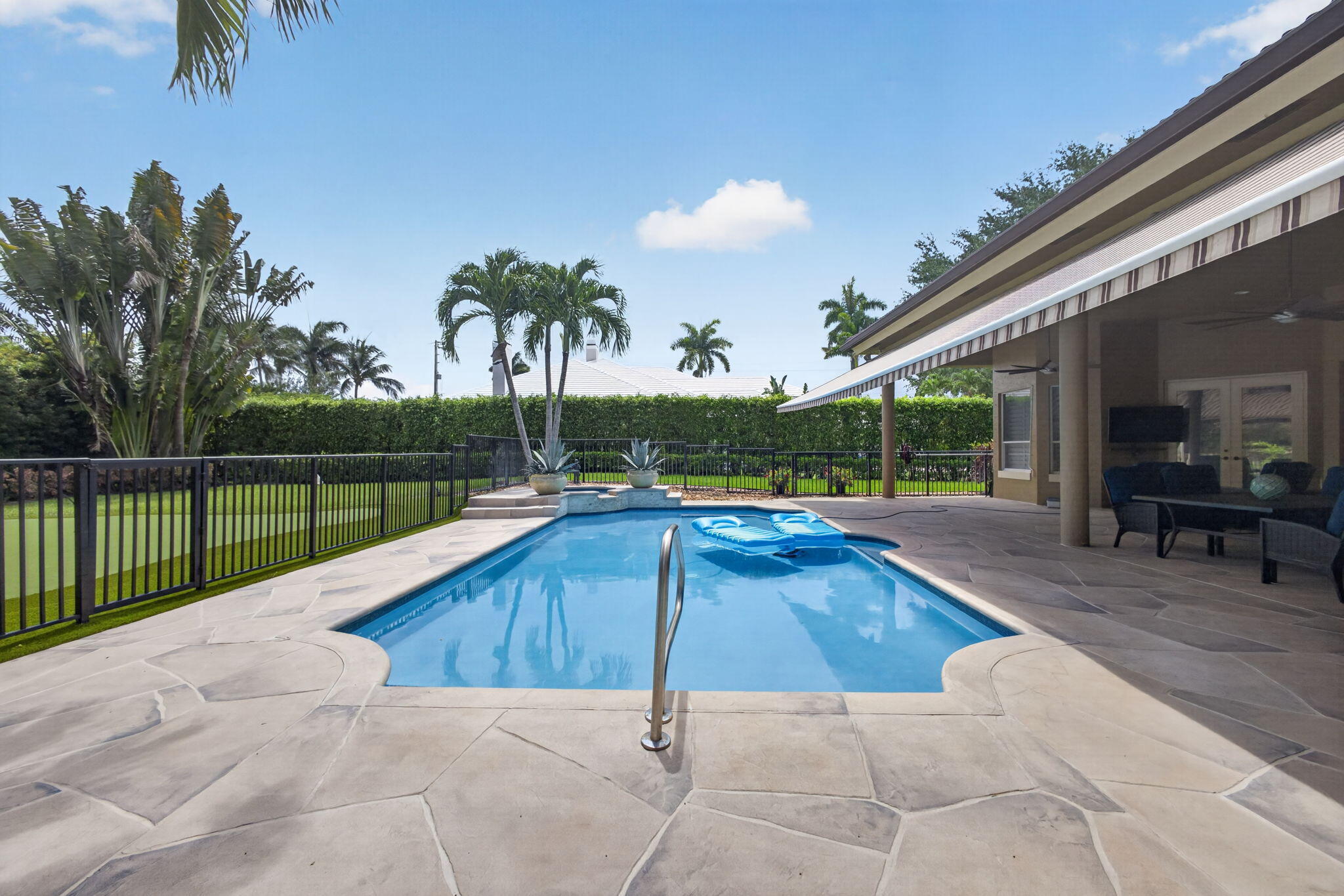 main property photo 65