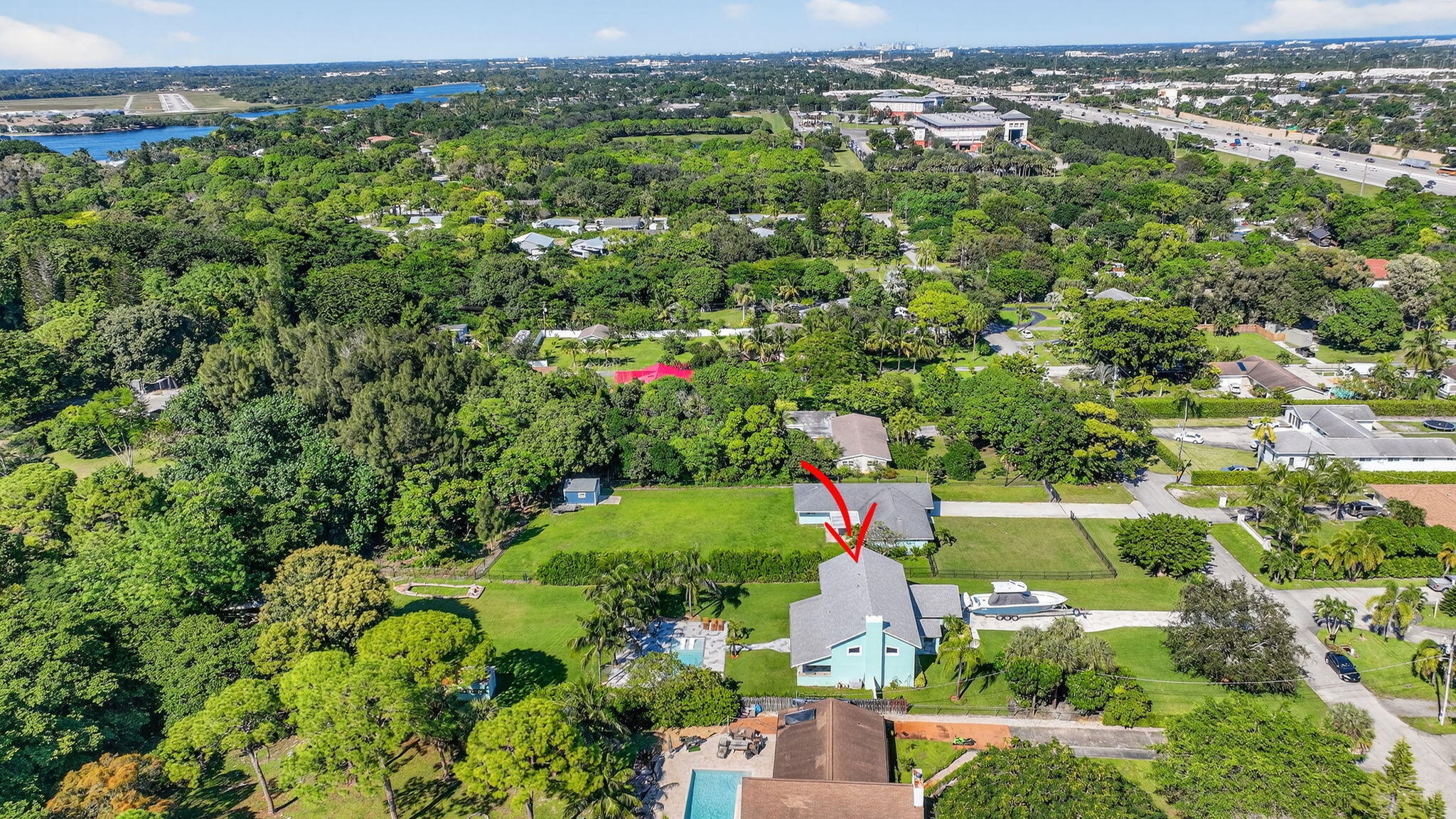 main property photo 78
