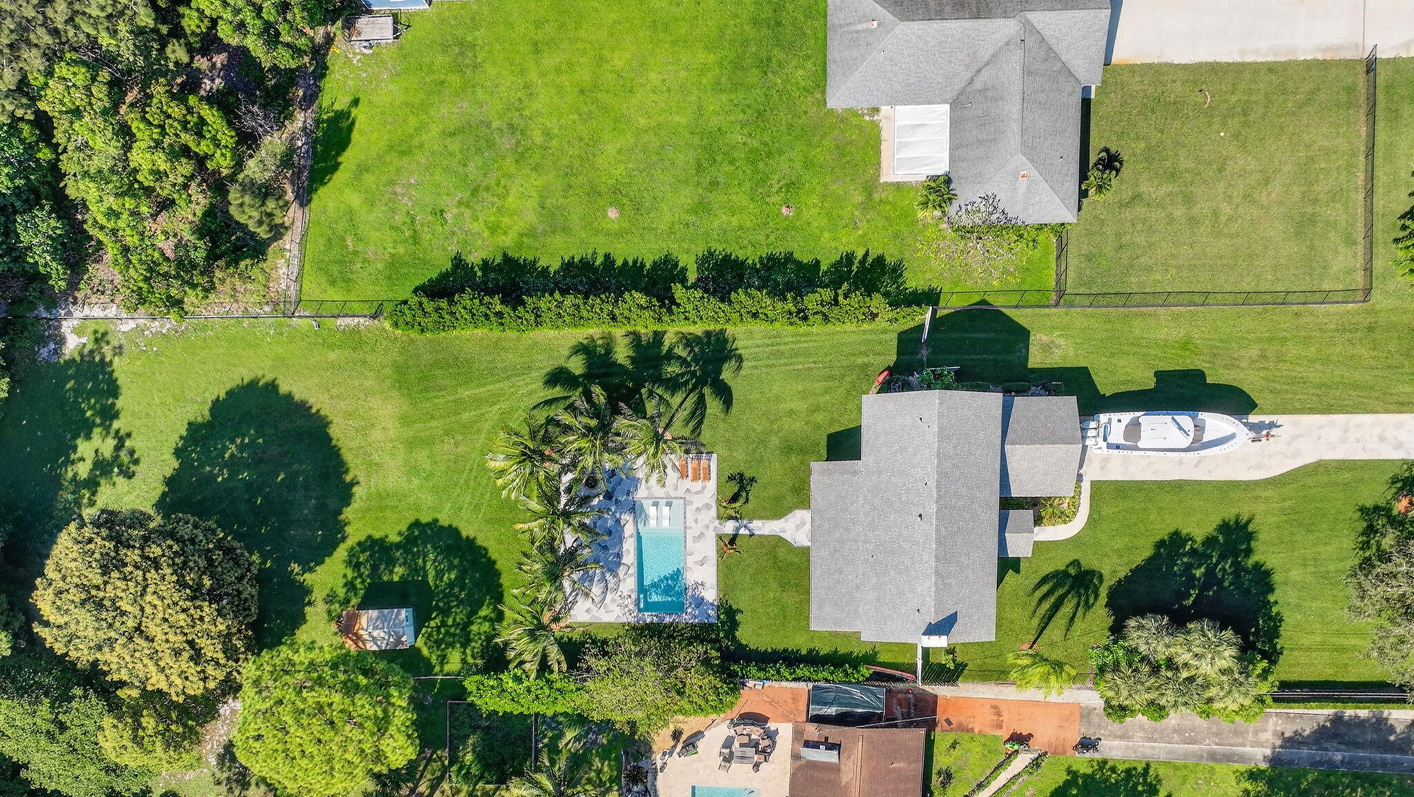 main property photo 83