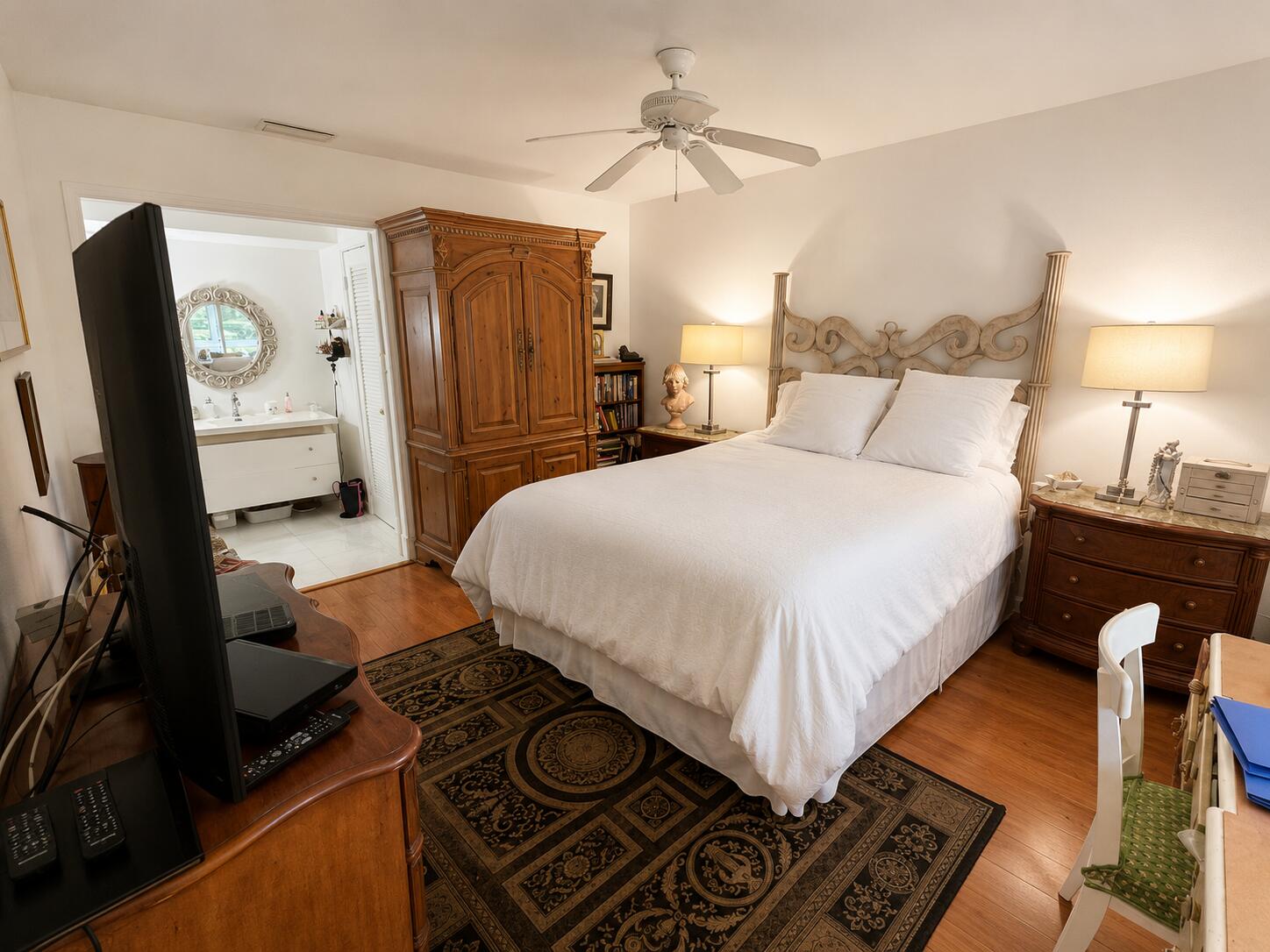 main property photo 7