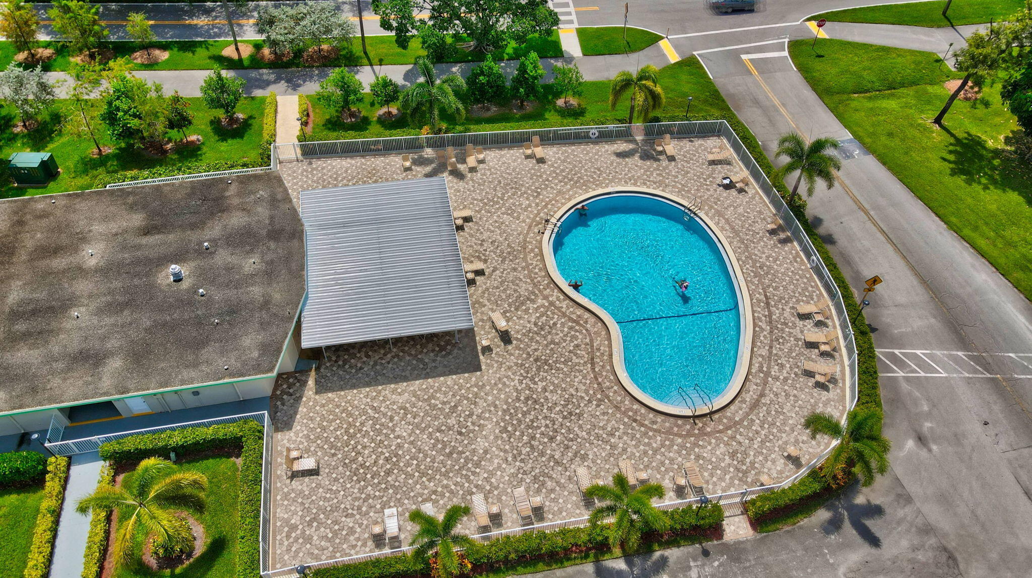 main property photo 59