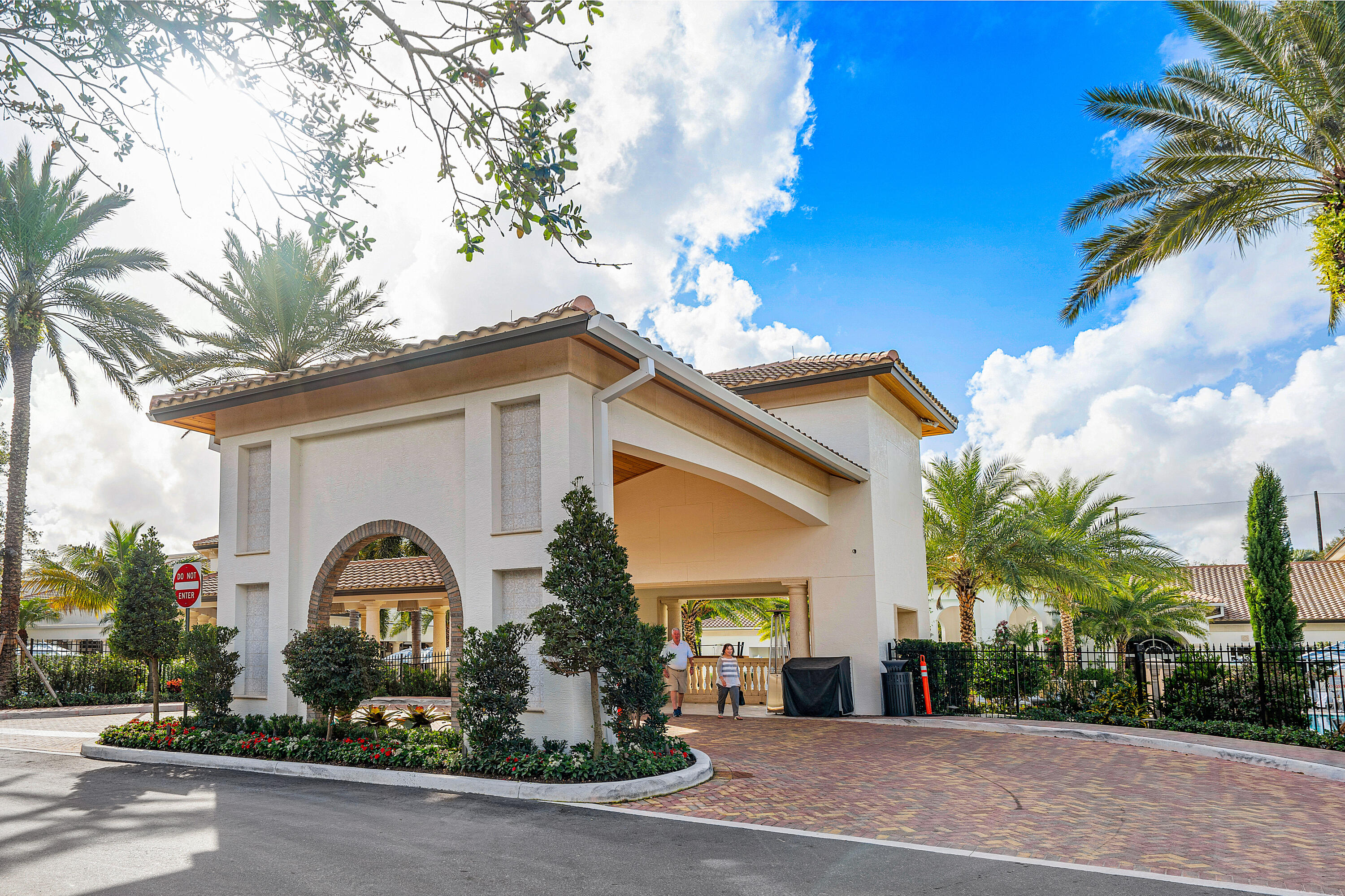 main property photo 65