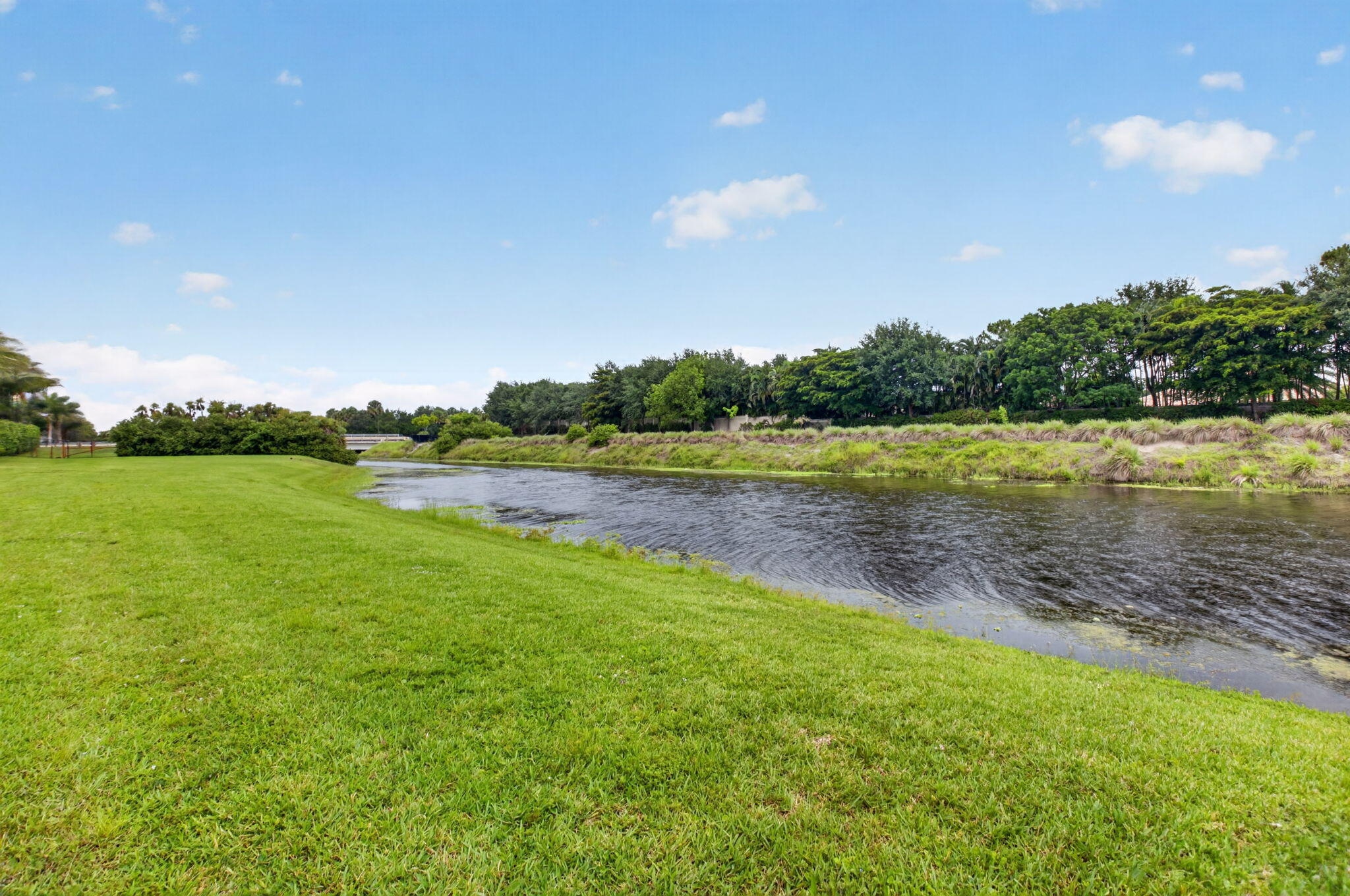 main property photo 64