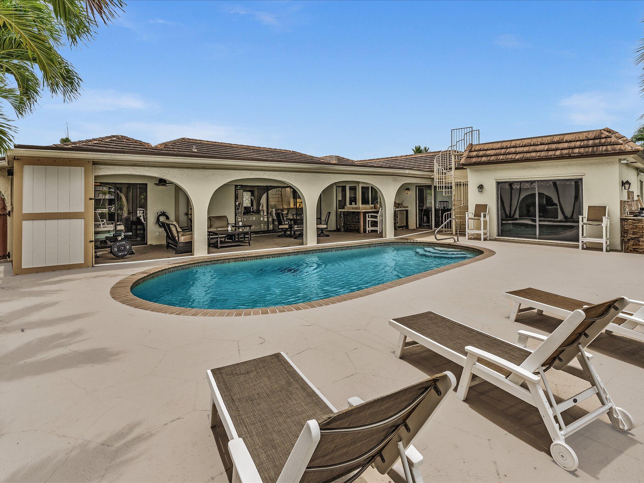 main property photo 60