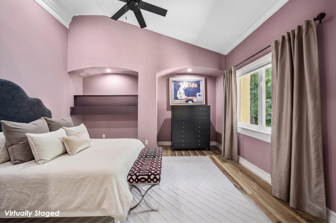 main property photo 22