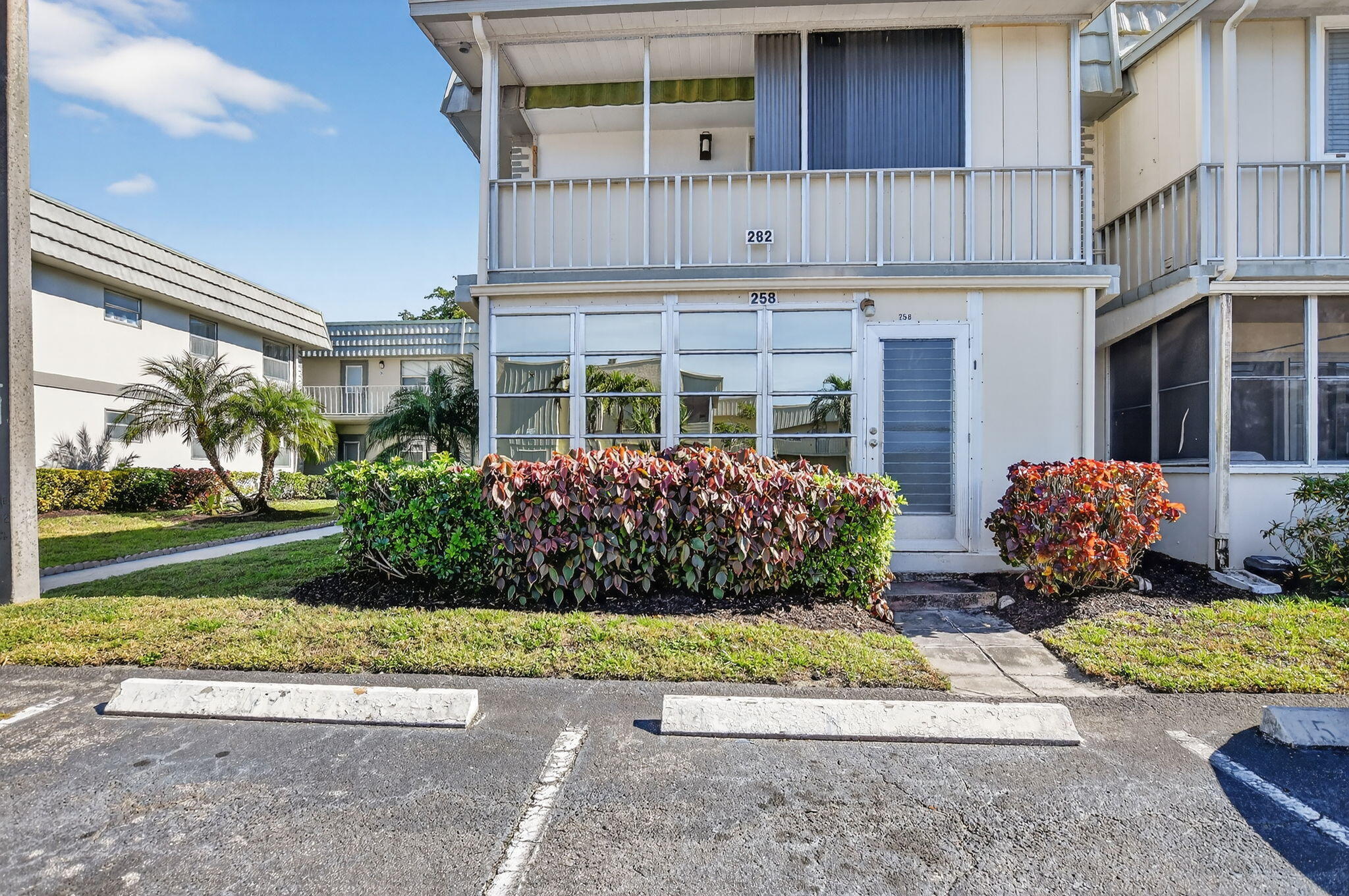main property photo 17