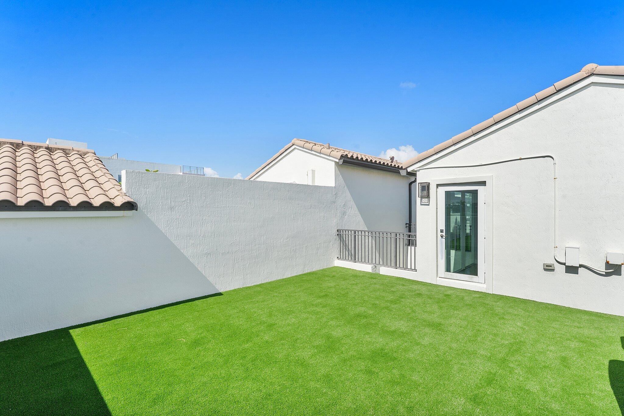 main property photo 51