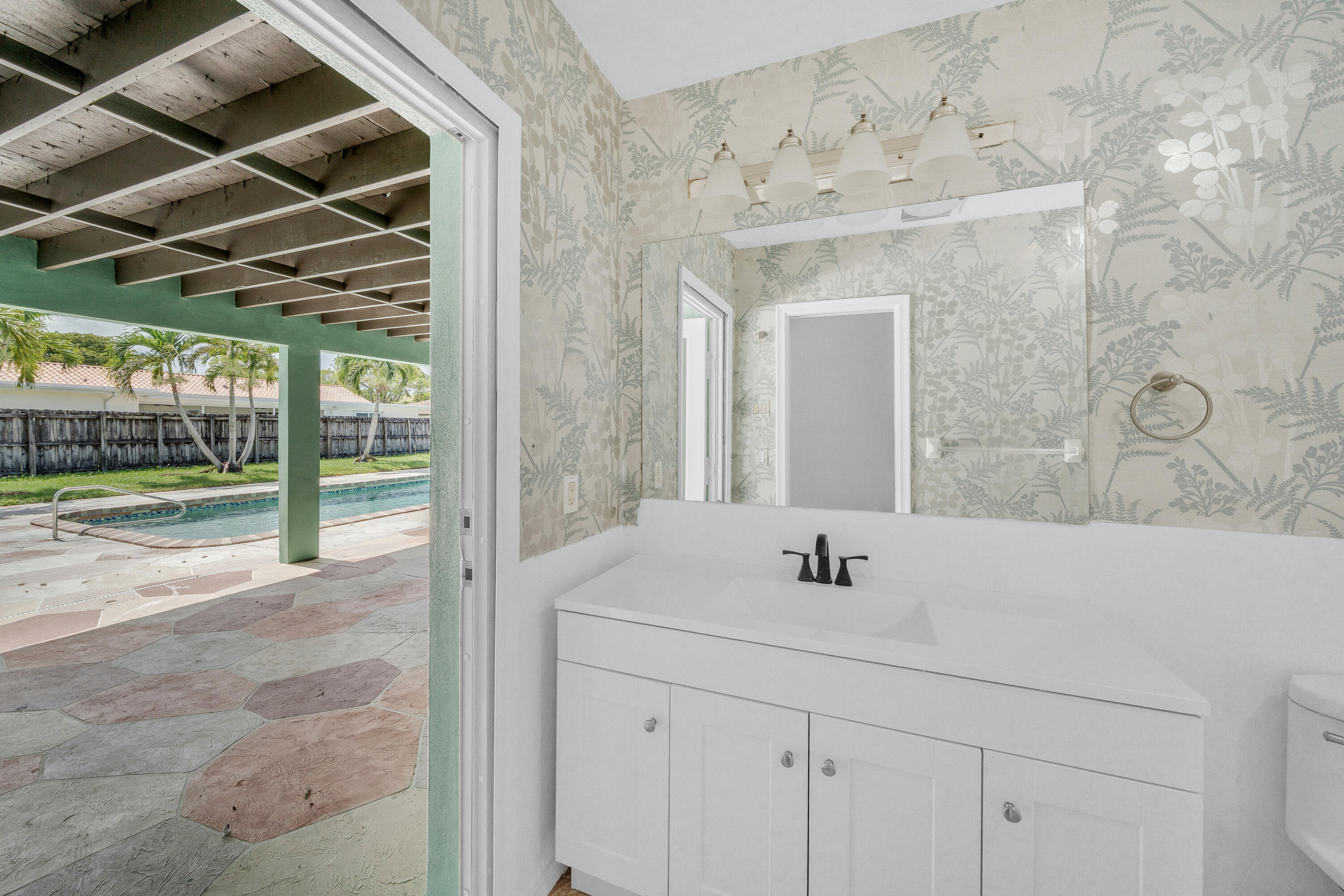 main property photo 65