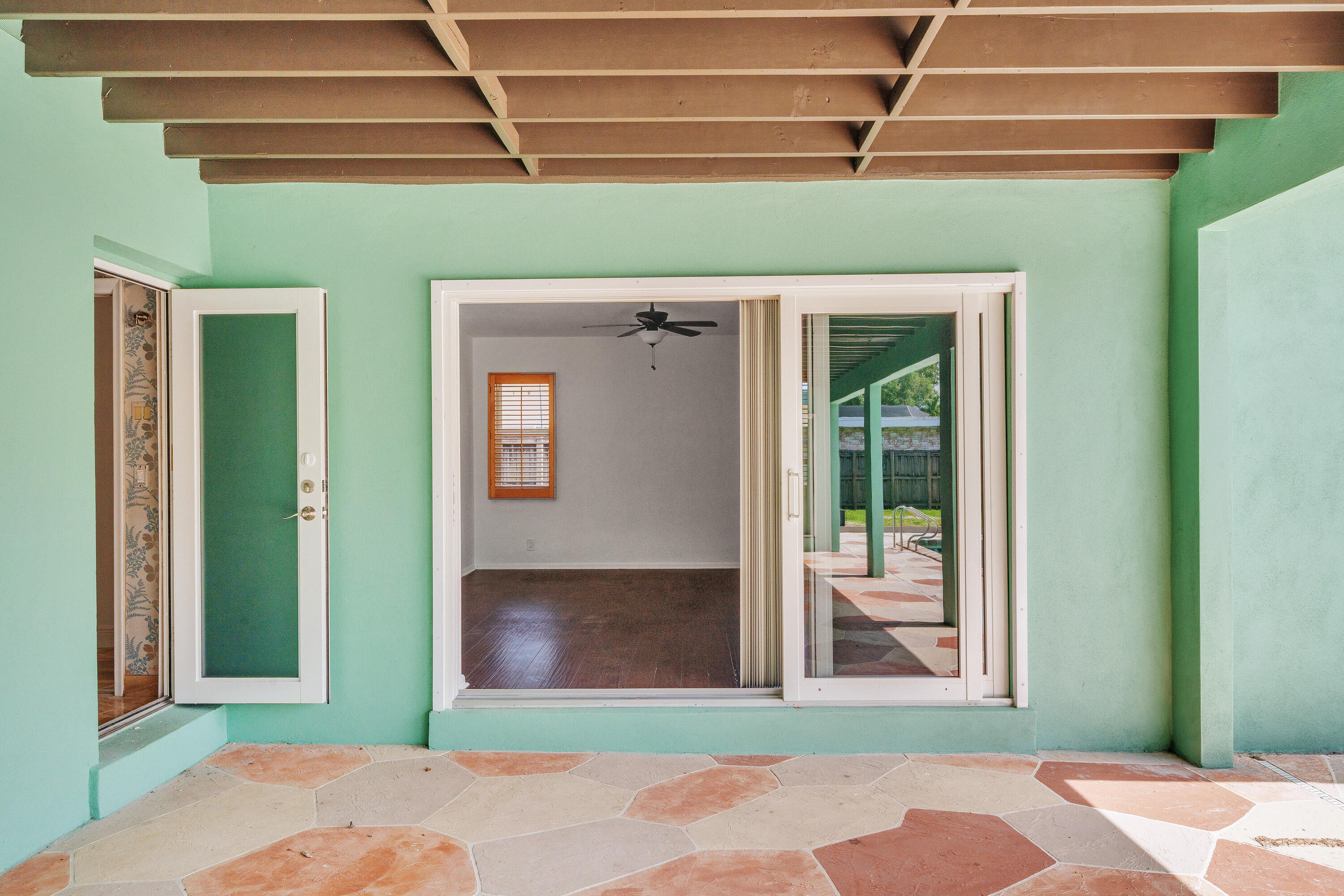 main property photo 75
