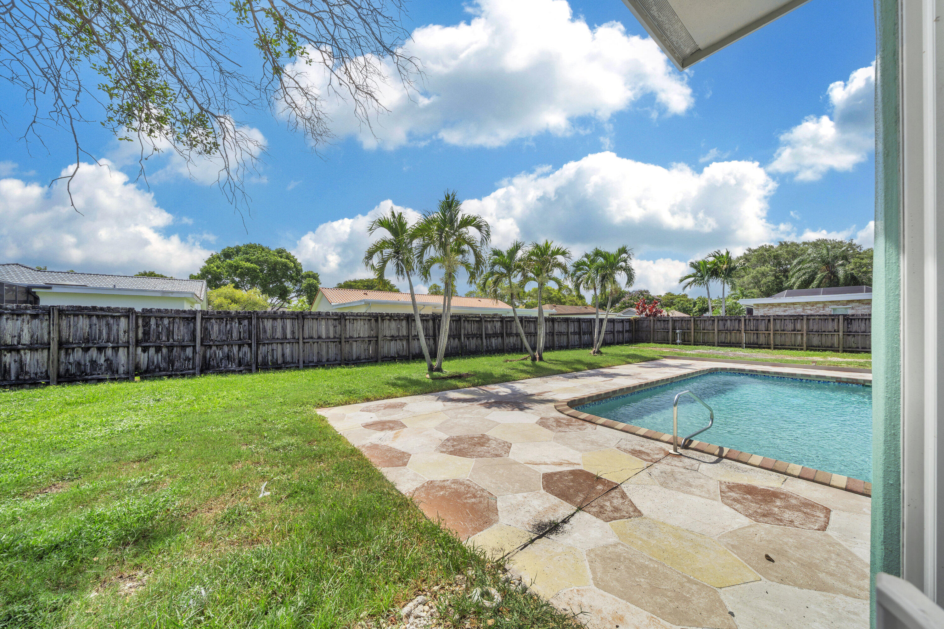 main property photo 82
