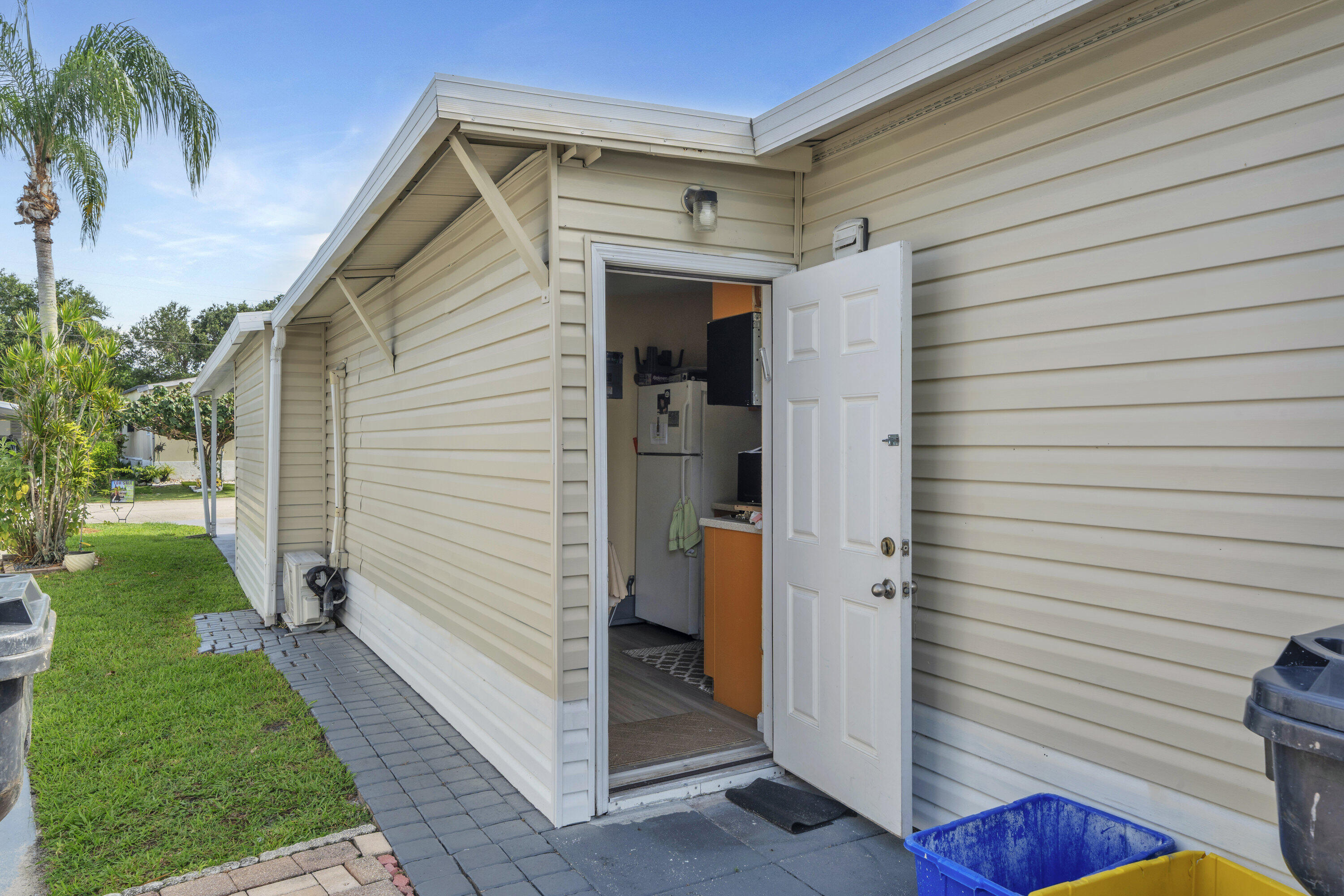 main property photo 66