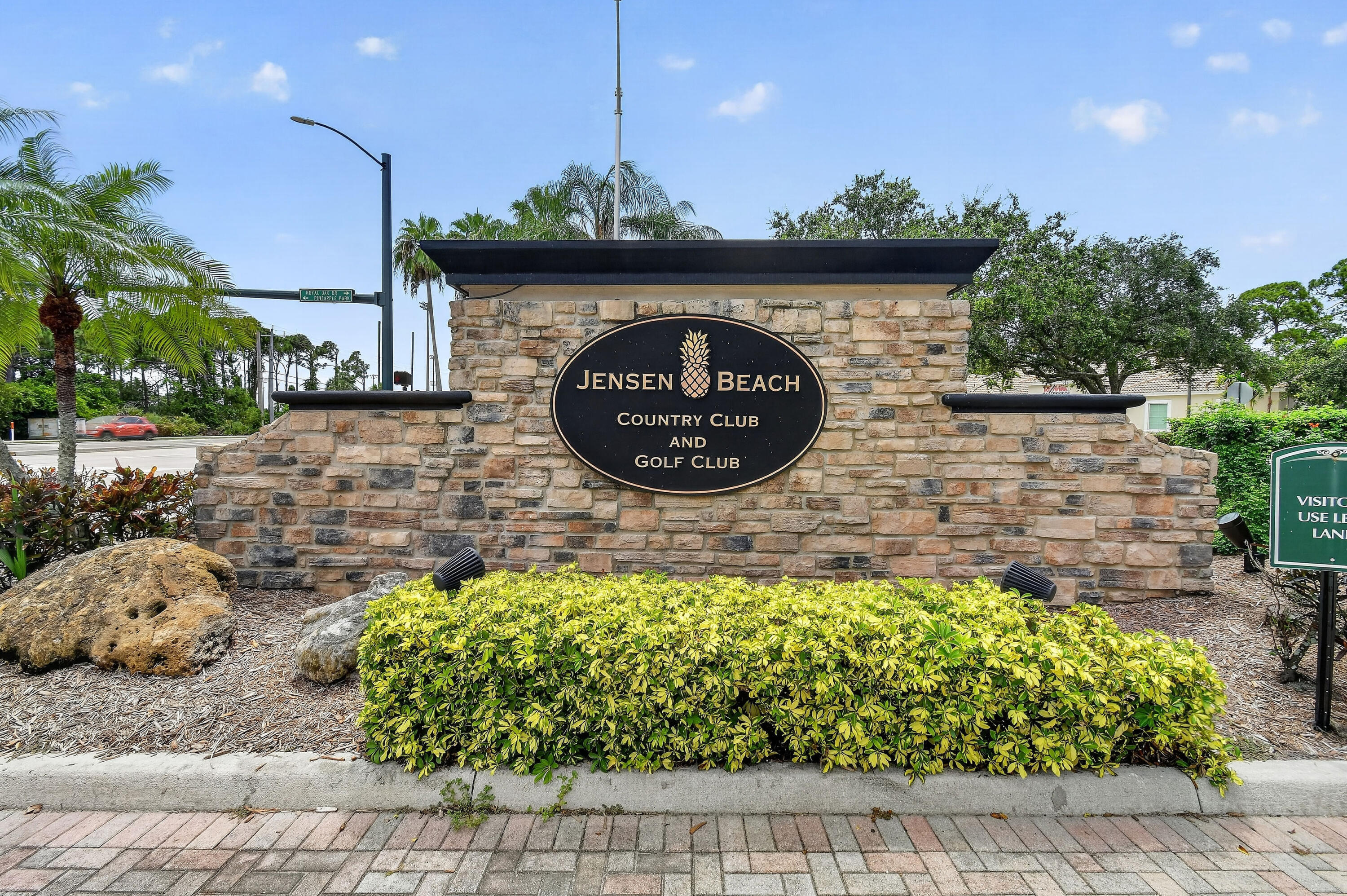 main property photo 59