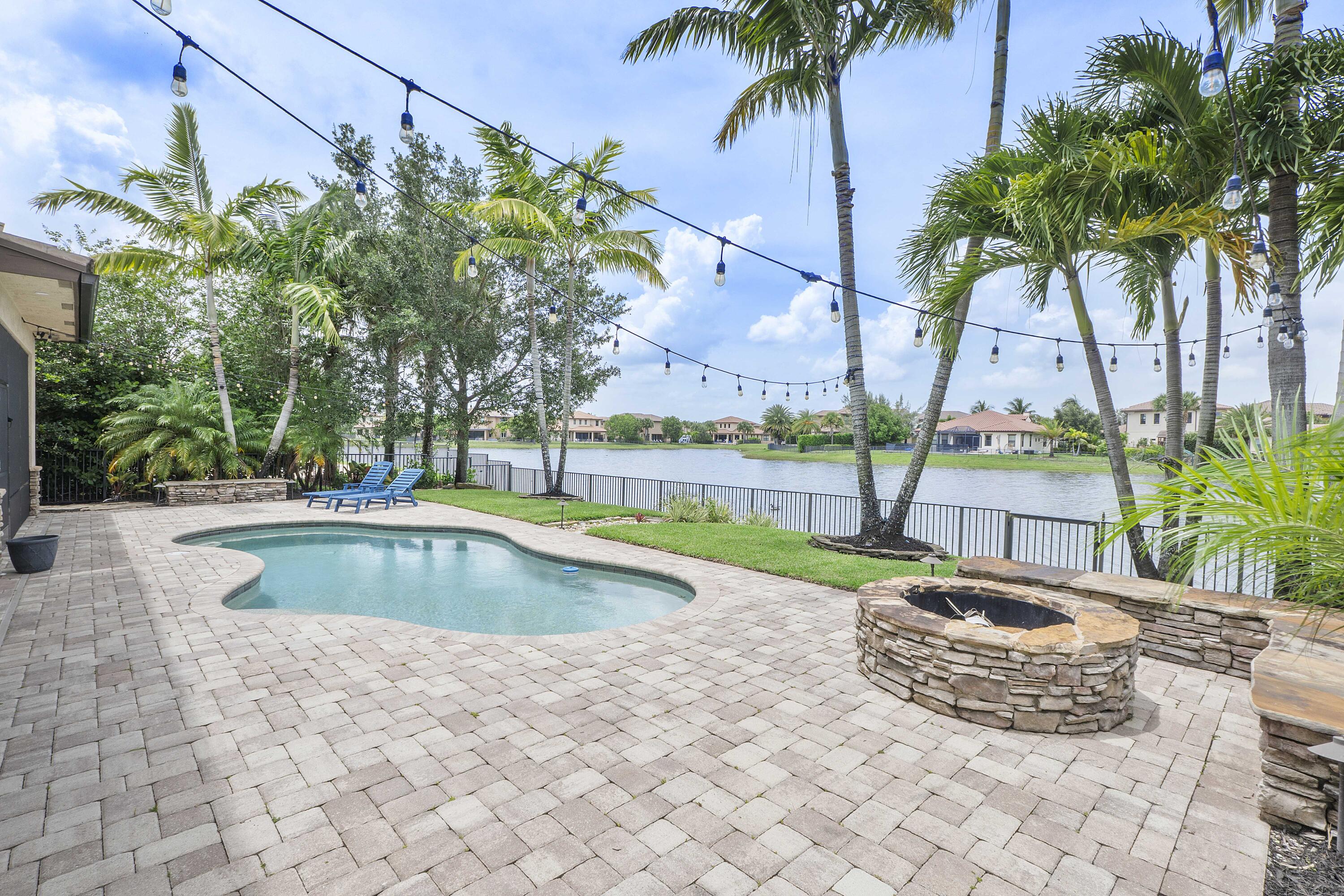 main property photo 50