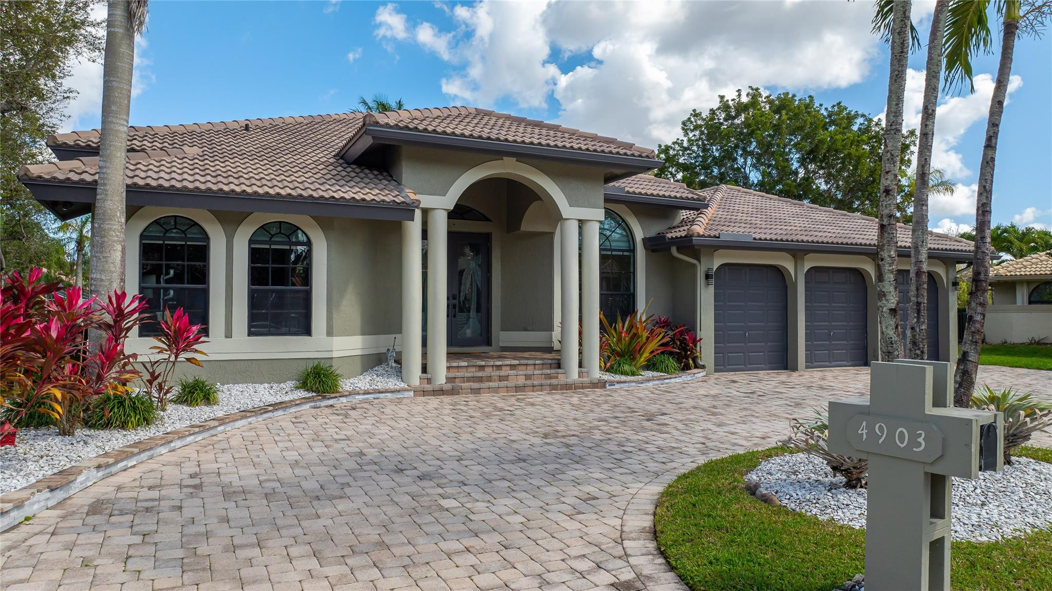 main property photo 68