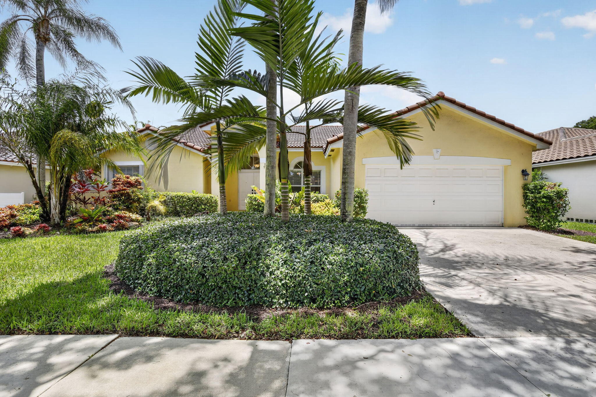 main property photo 50