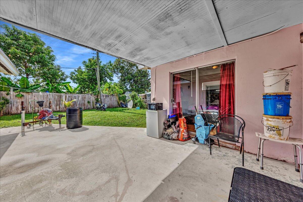 main property photo 27