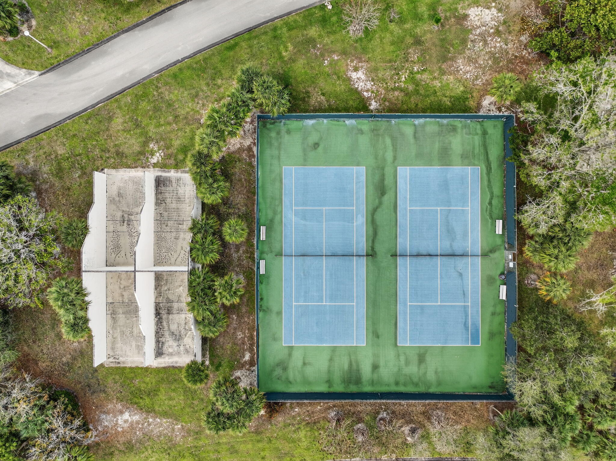 main property photo 23