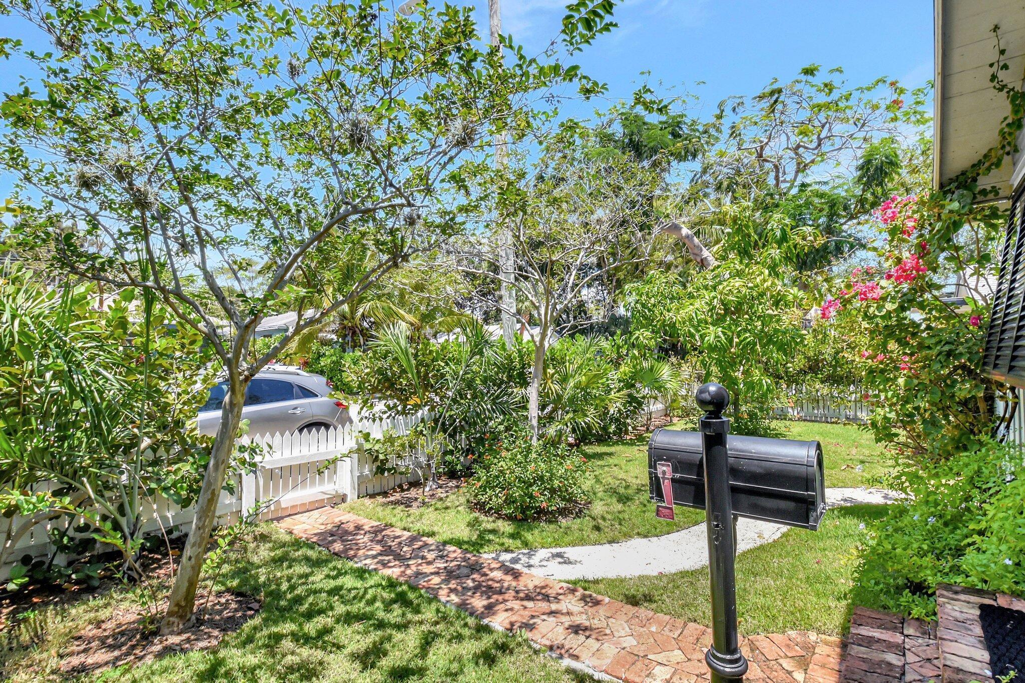main property photo 36