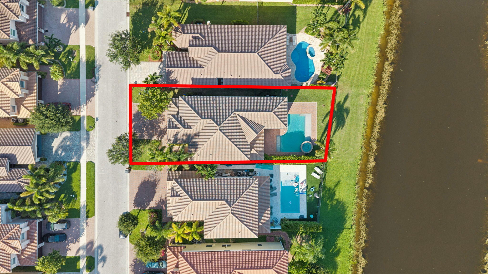 main property photo 54