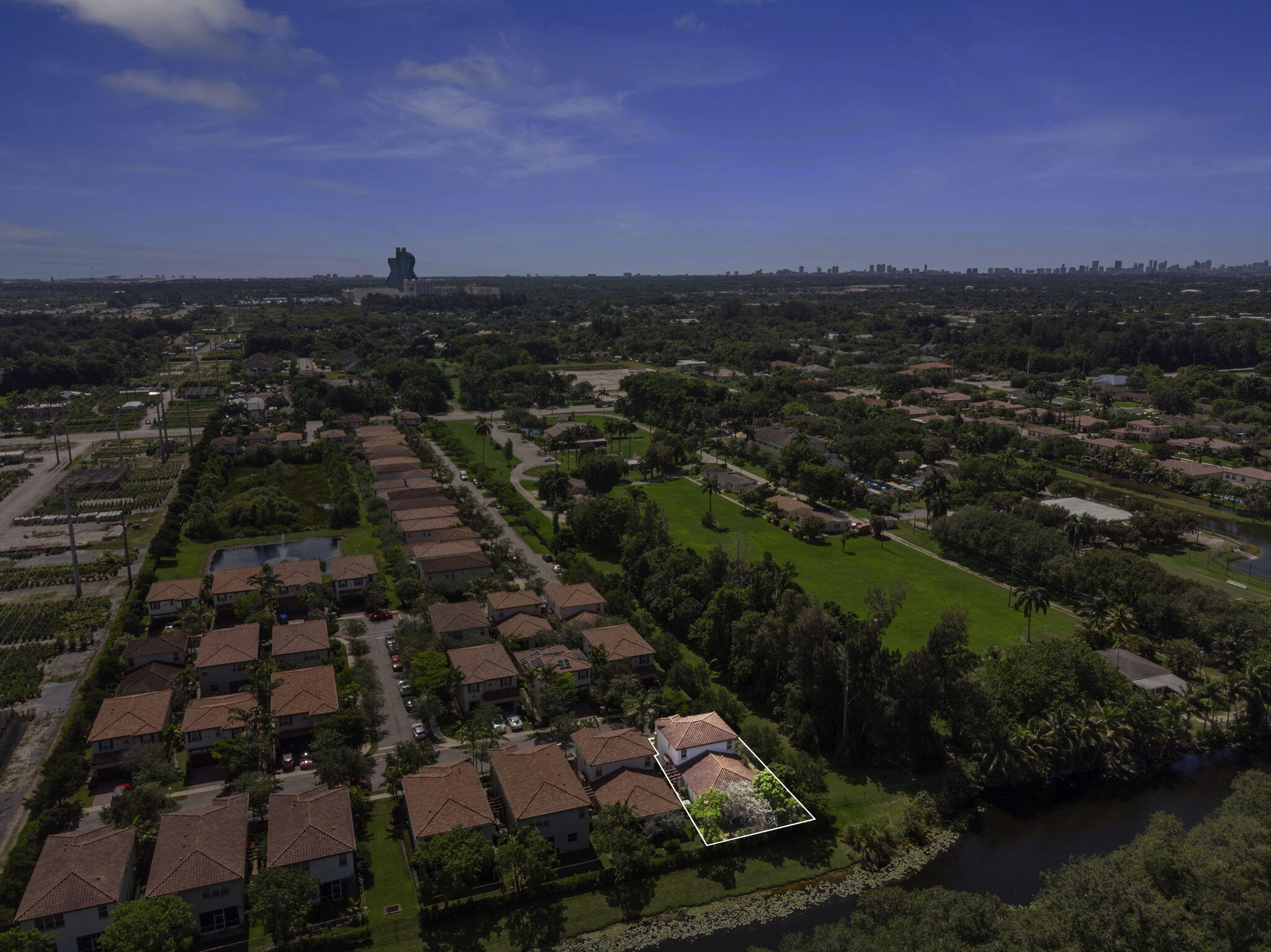 main property photo 60