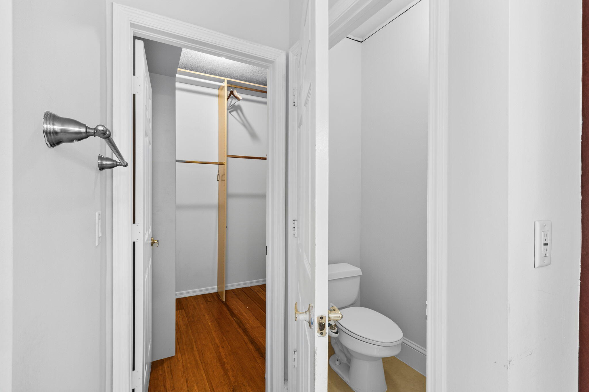 main property photo 70