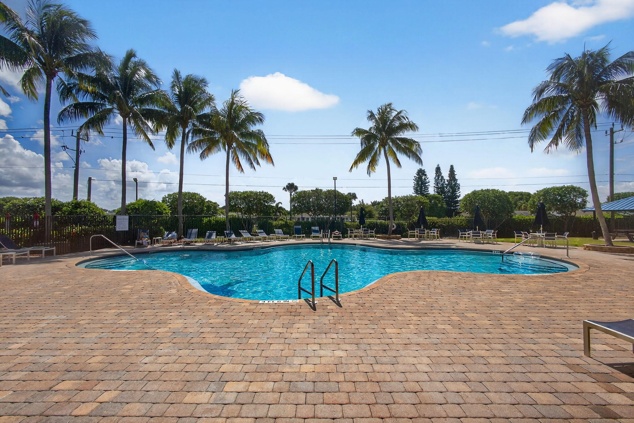 main property photo 60