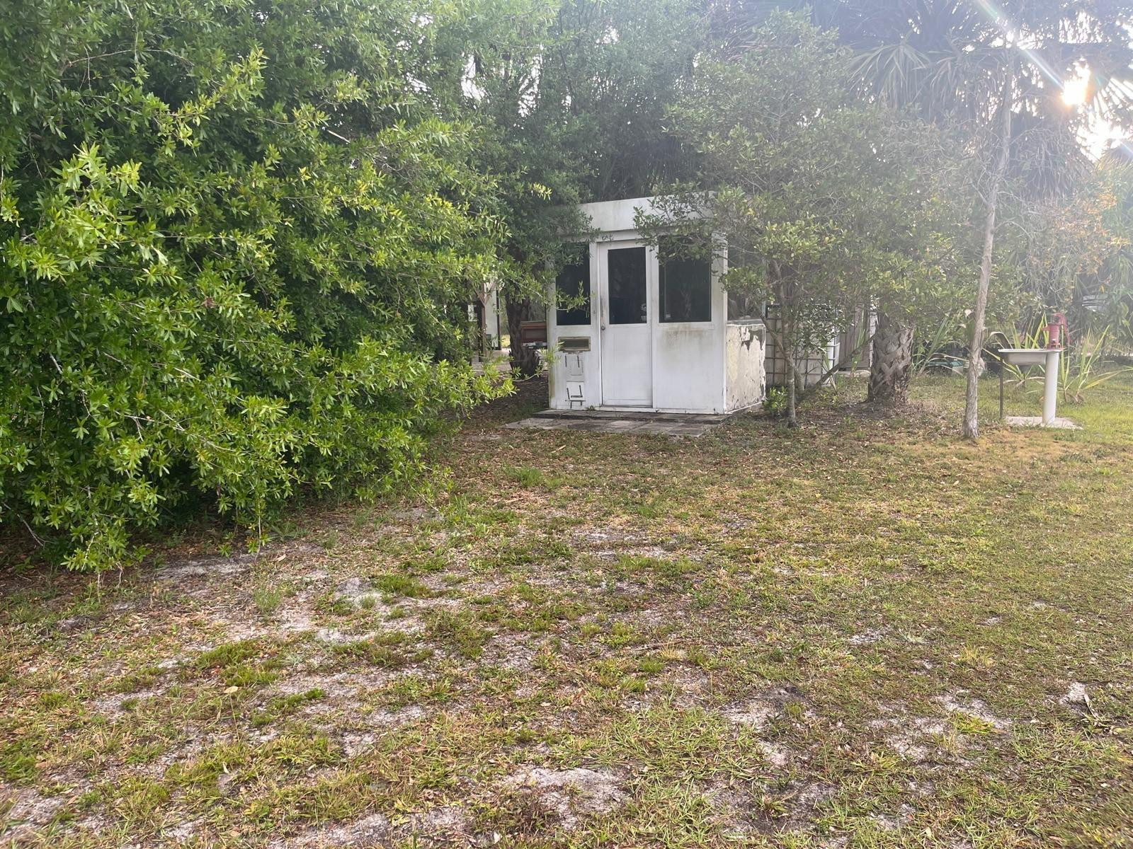 main property photo 28