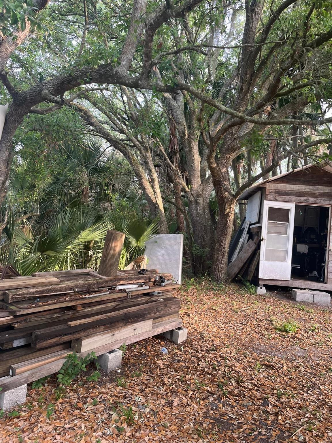 main property photo 32