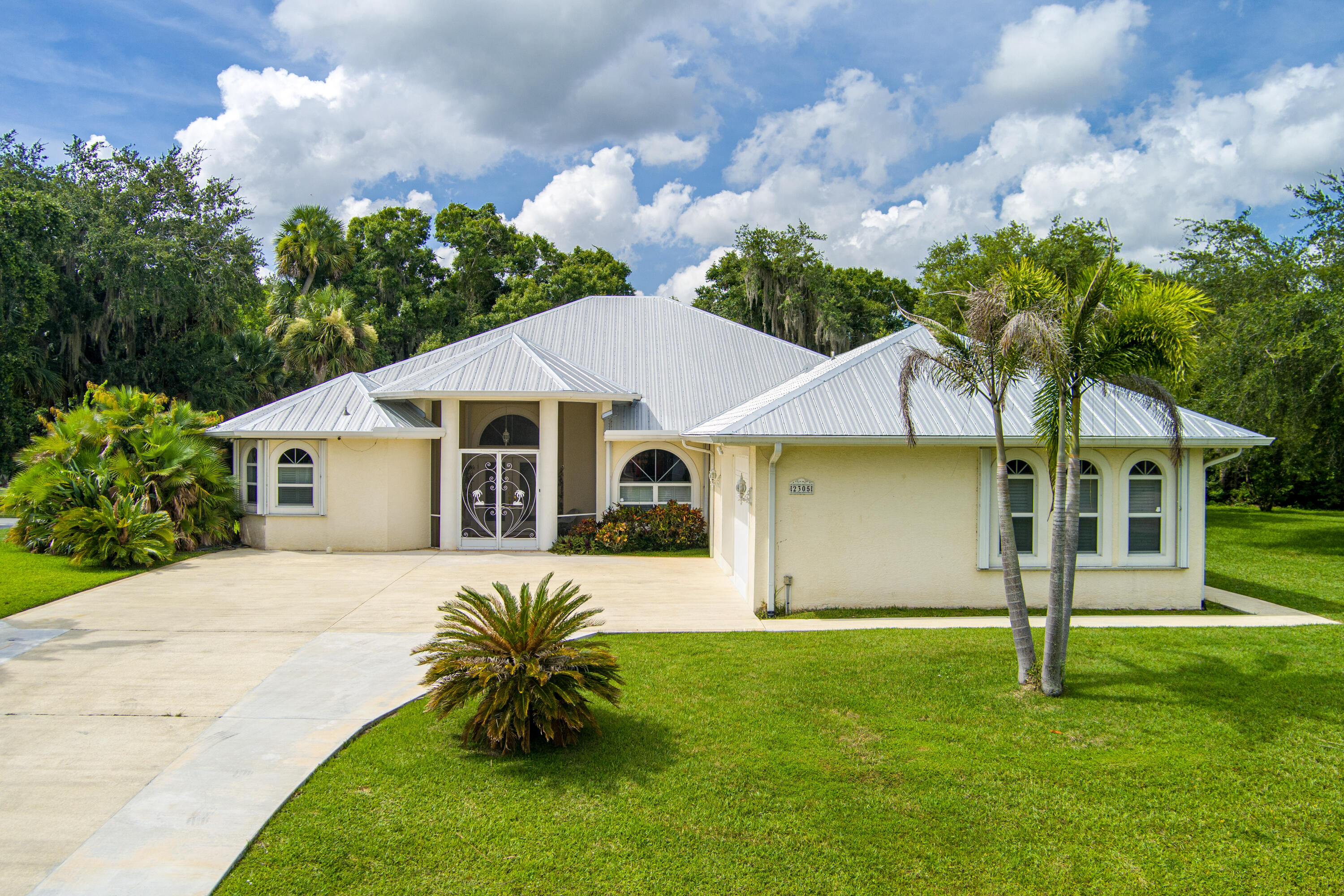 main property photo 57