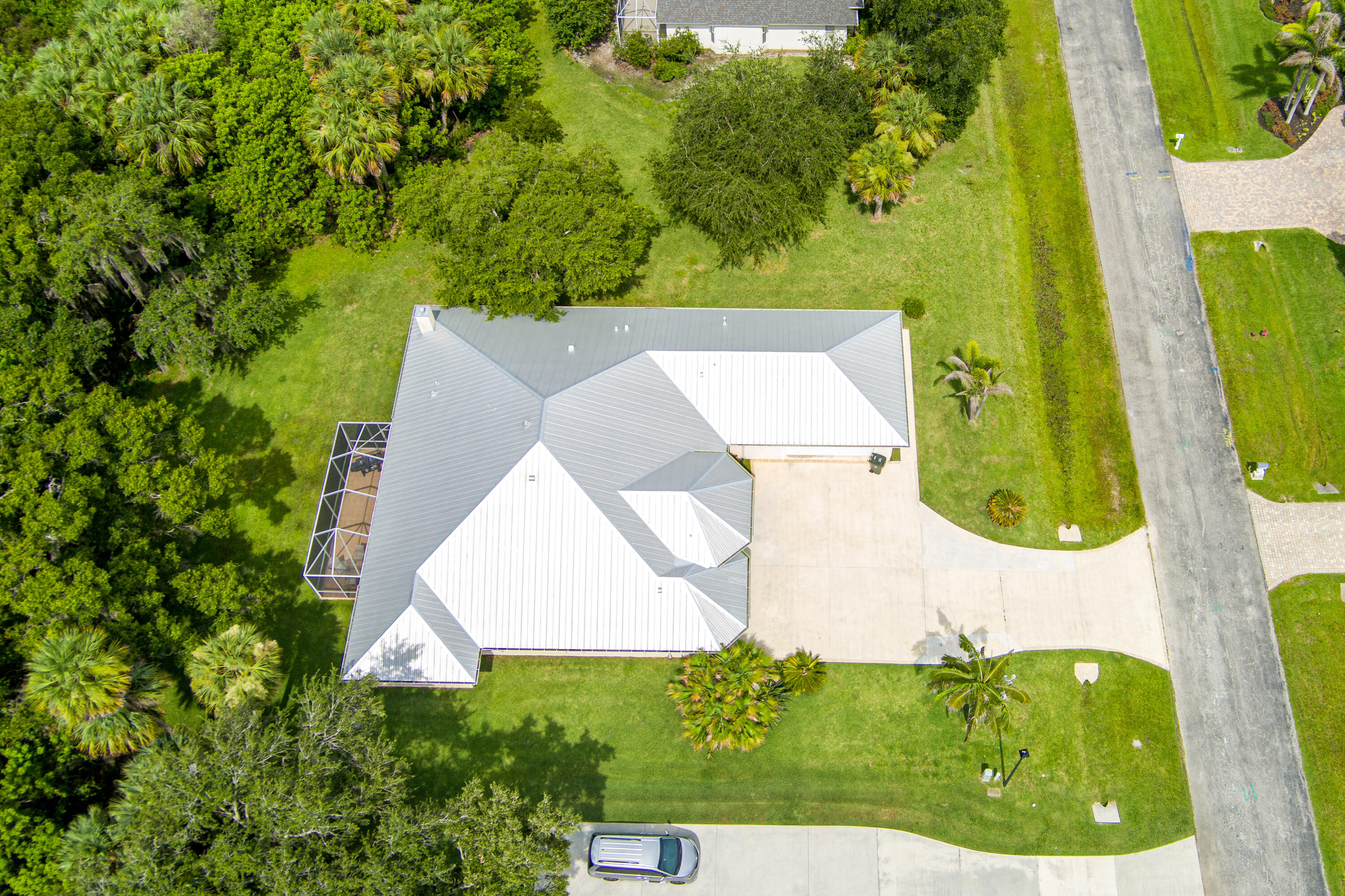 main property photo 74