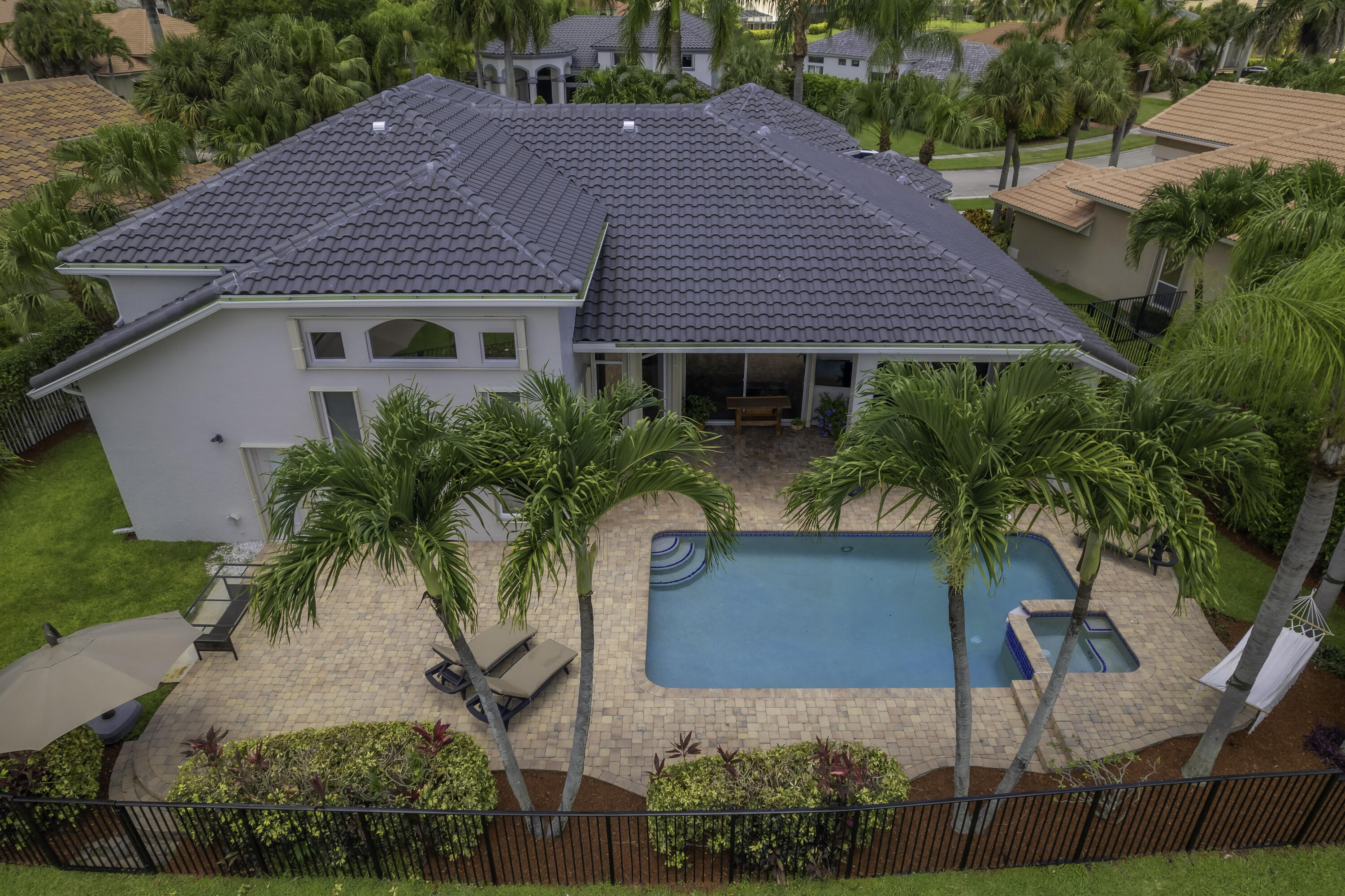 main property photo 77