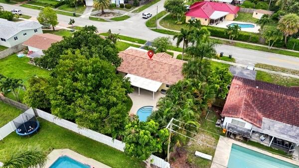 main property photo 57