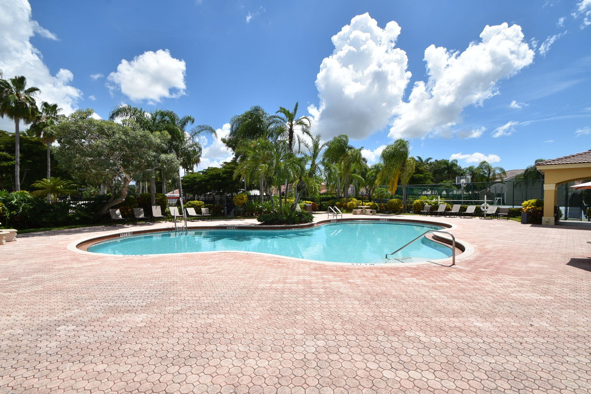 main property photo 71
