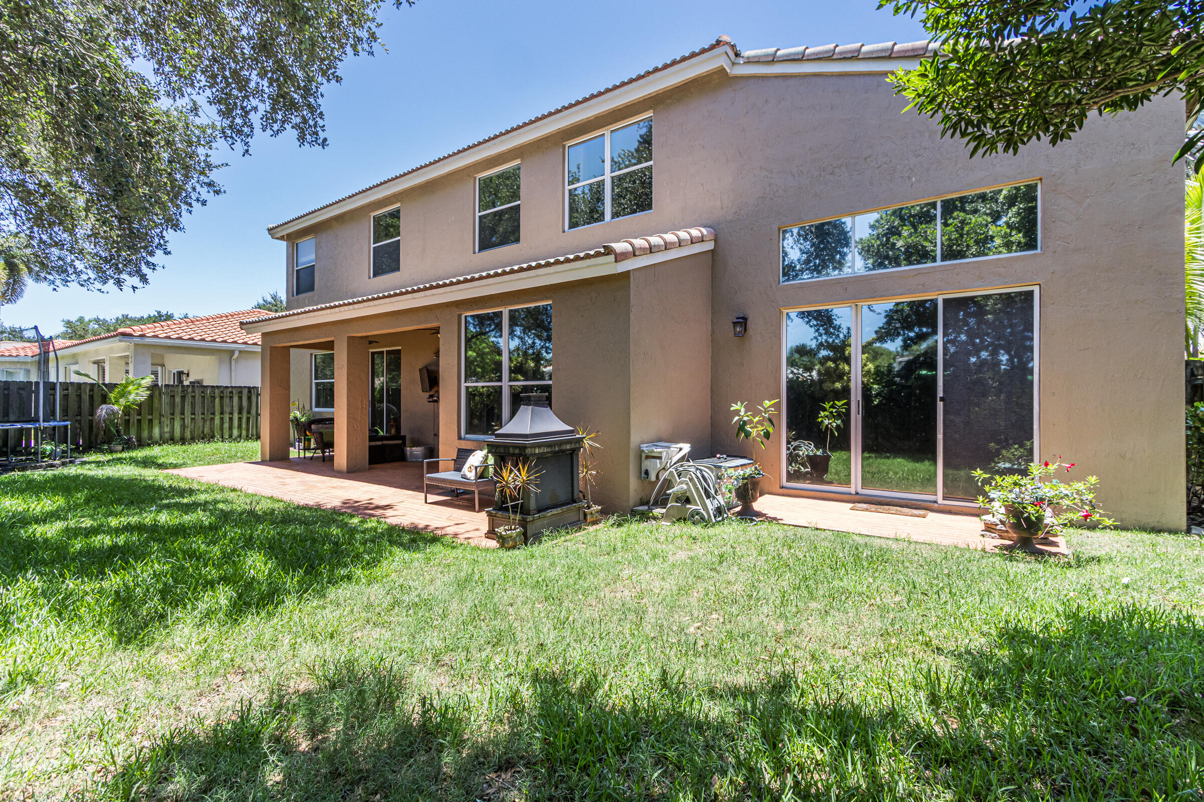 main property photo 42