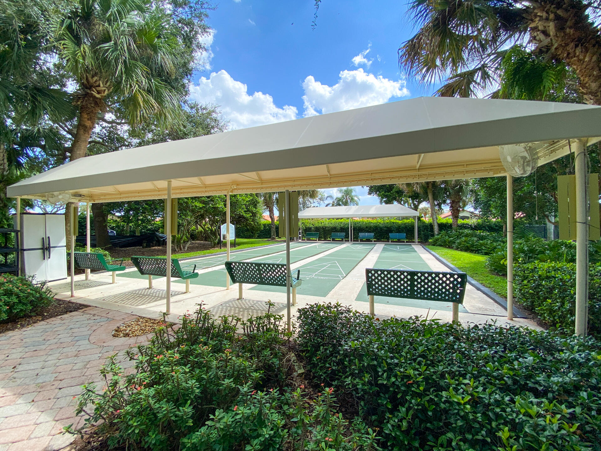 main property photo 75