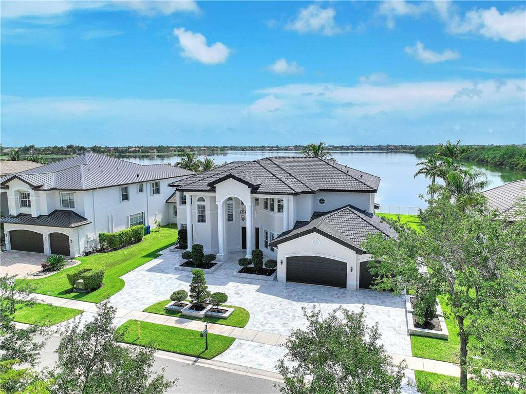 main property photo 80