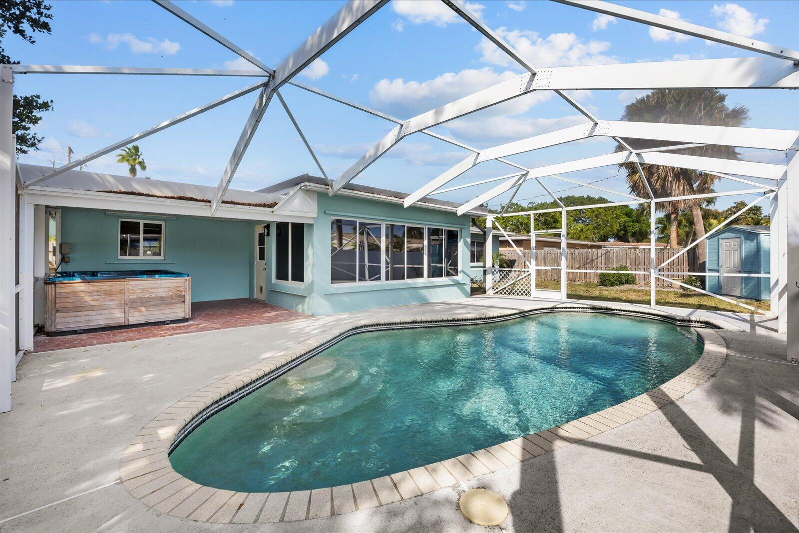main property photo 36