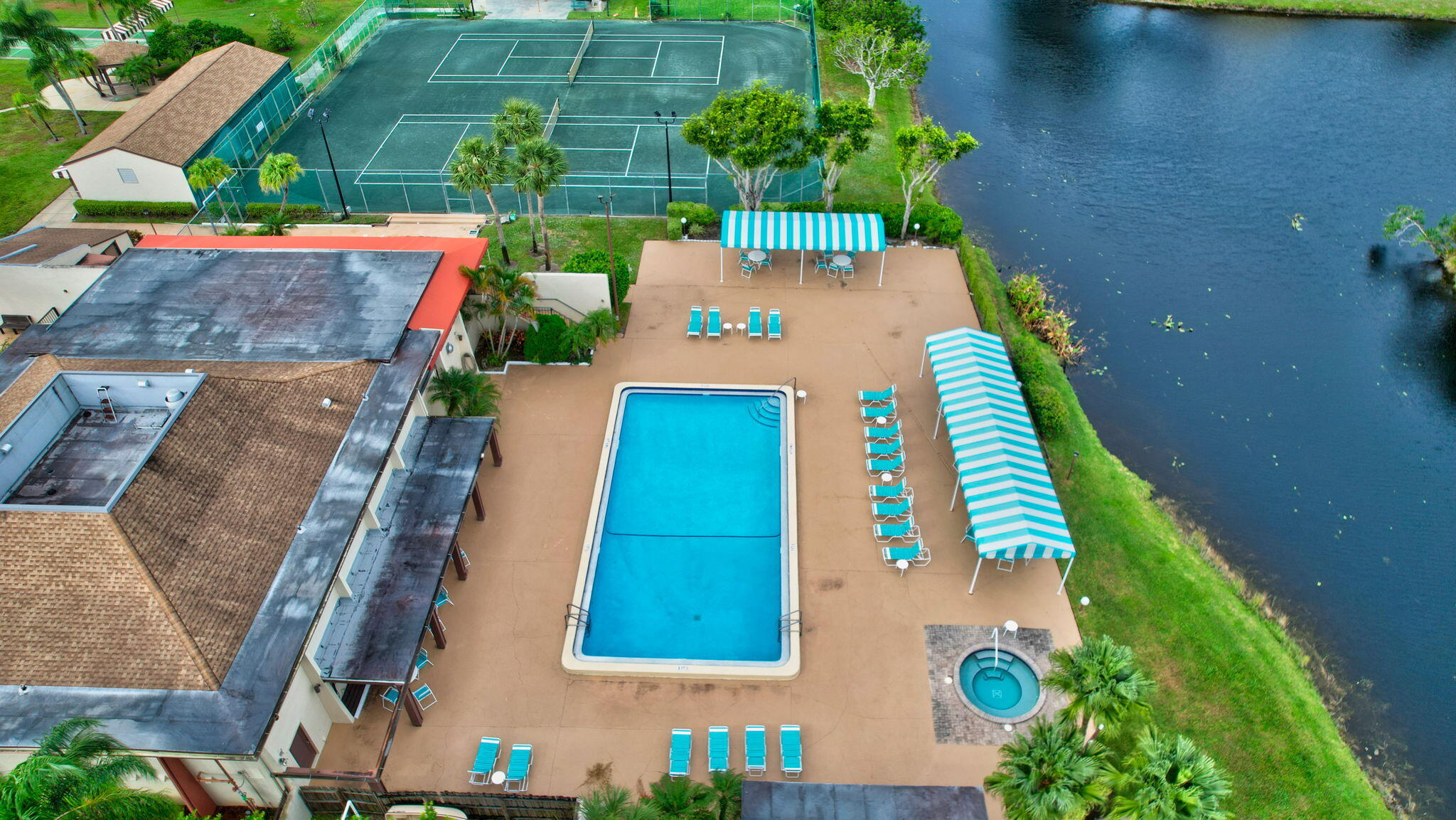 main property photo 33
