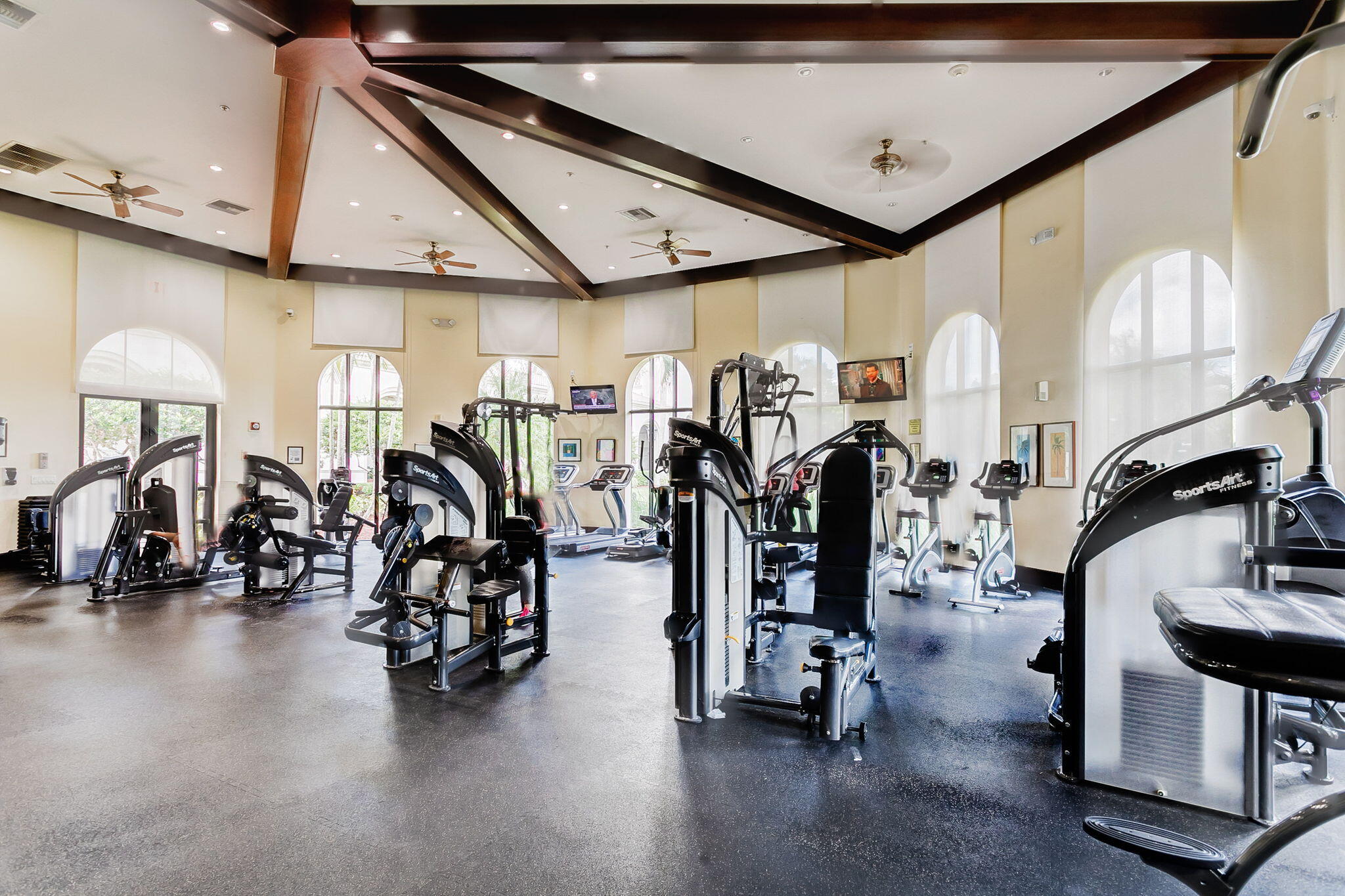 main property photo 50