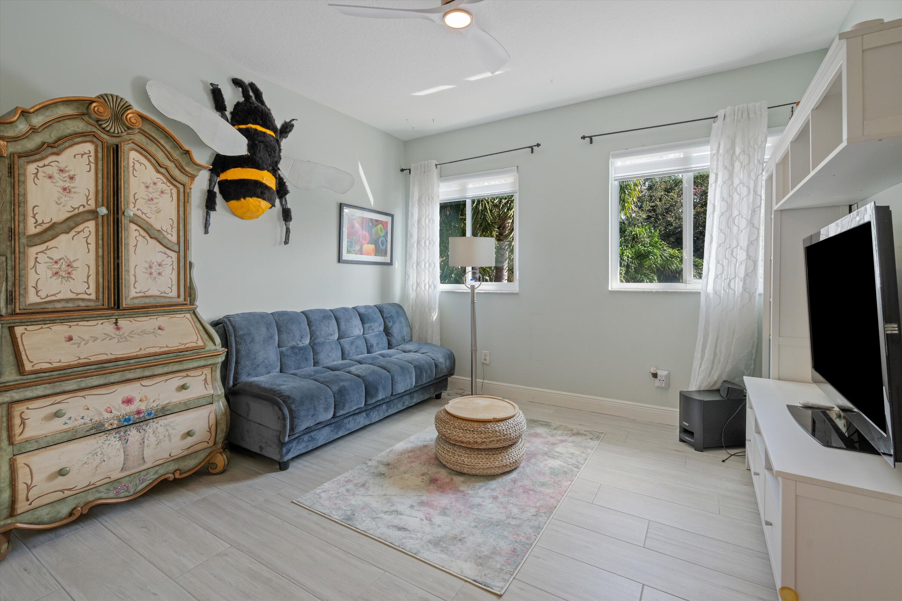 main property photo 45