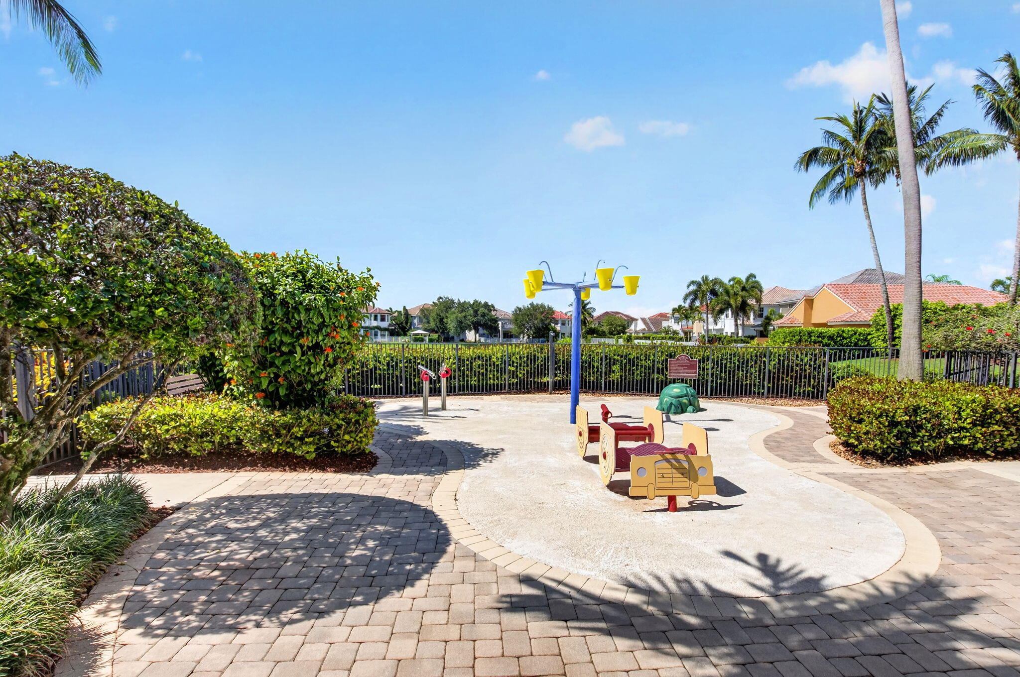 main property photo 78