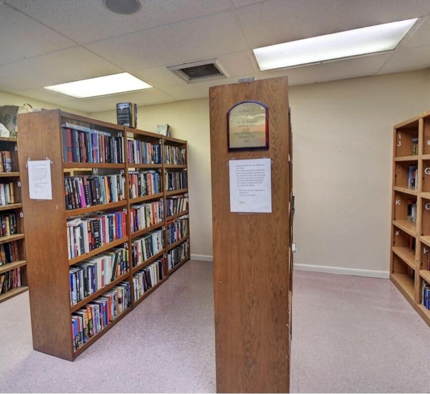 main property photo 28